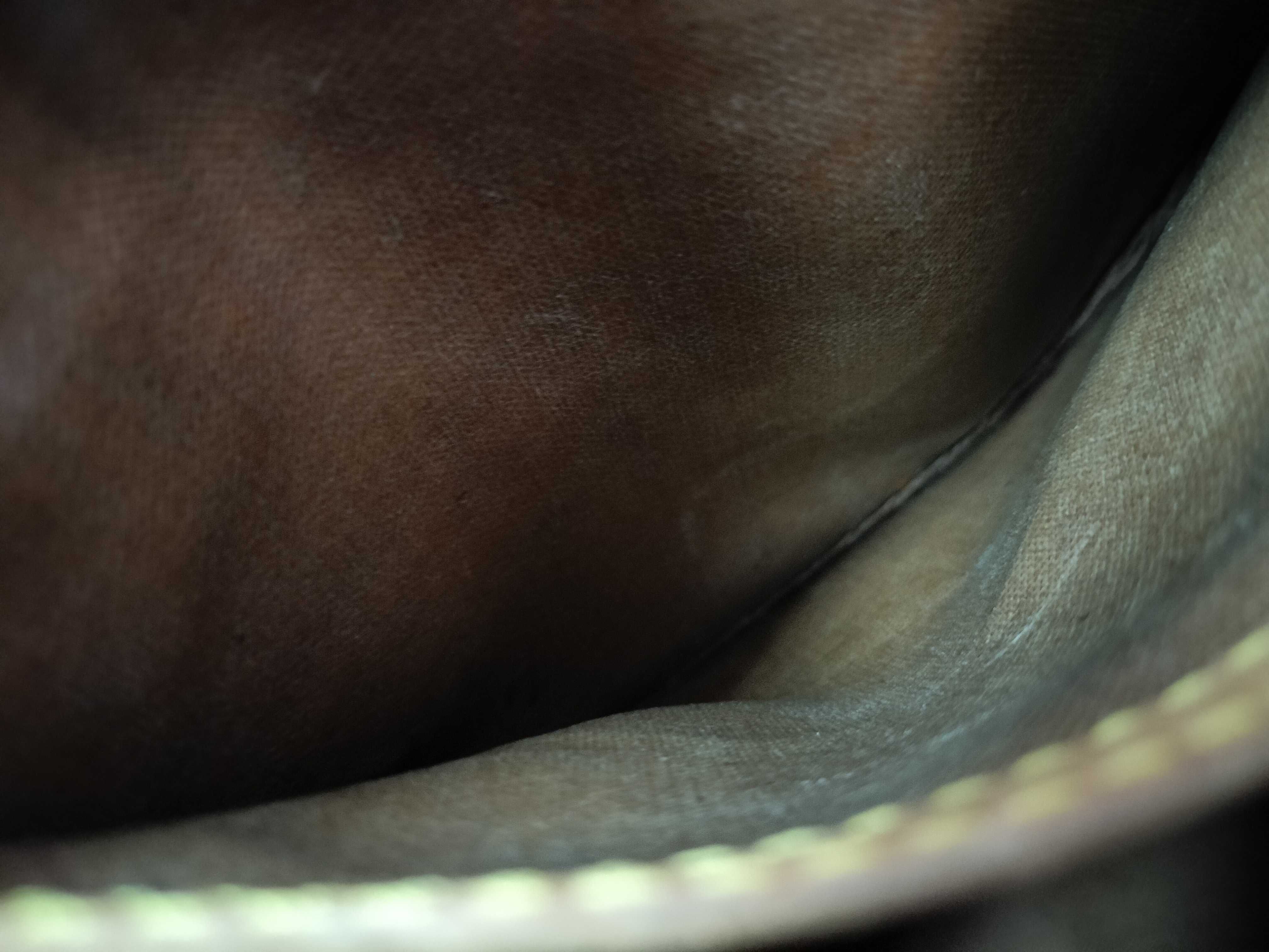 Monogram Louis Vuitton Speedy 35 Handbag — view 11