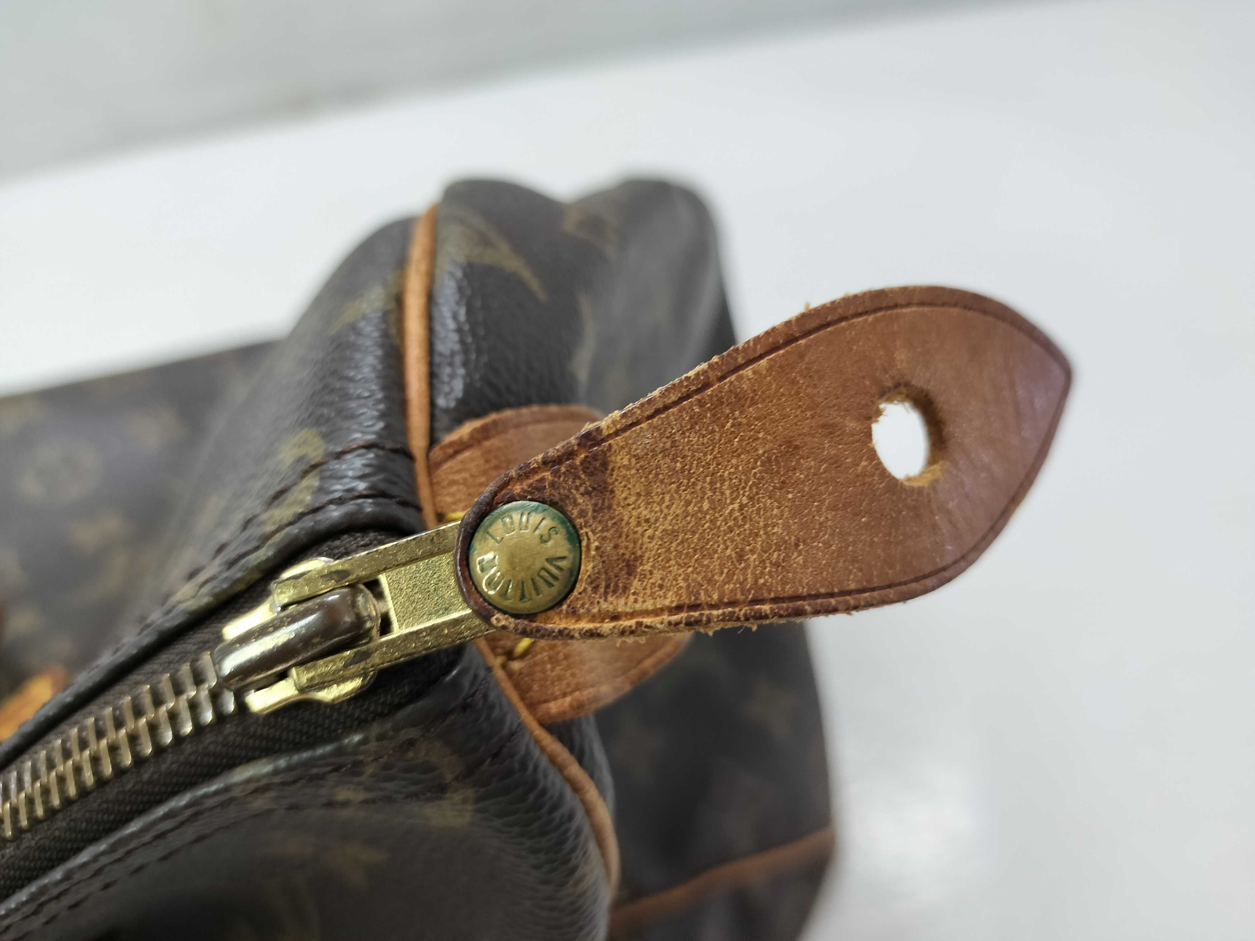Monogram Louis Vuitton Speedy 35 Handbag — view 14