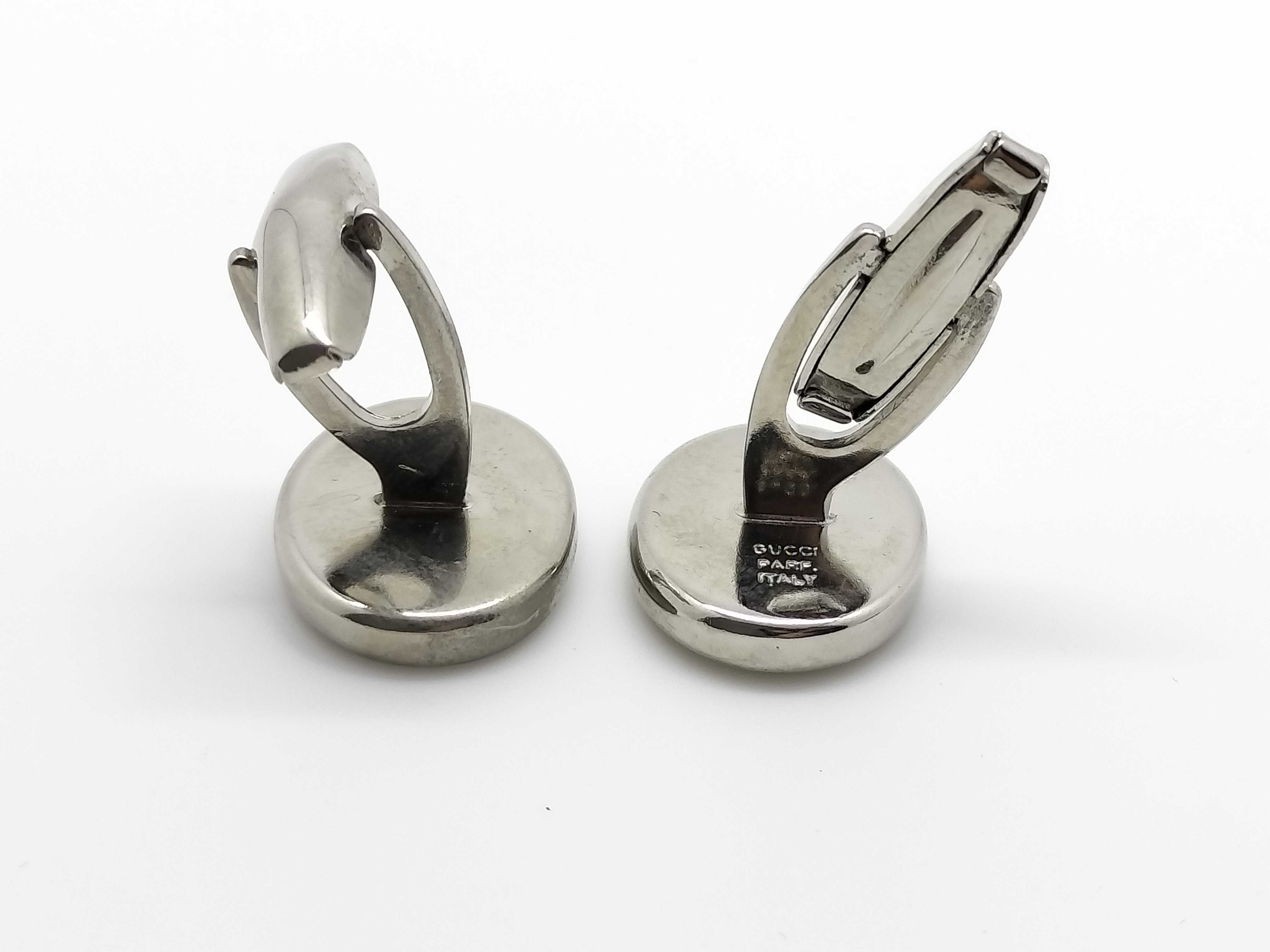 Interlocking Cufflinks/Tie Pin Set (Tie Pin & Cufflinks) — view 3