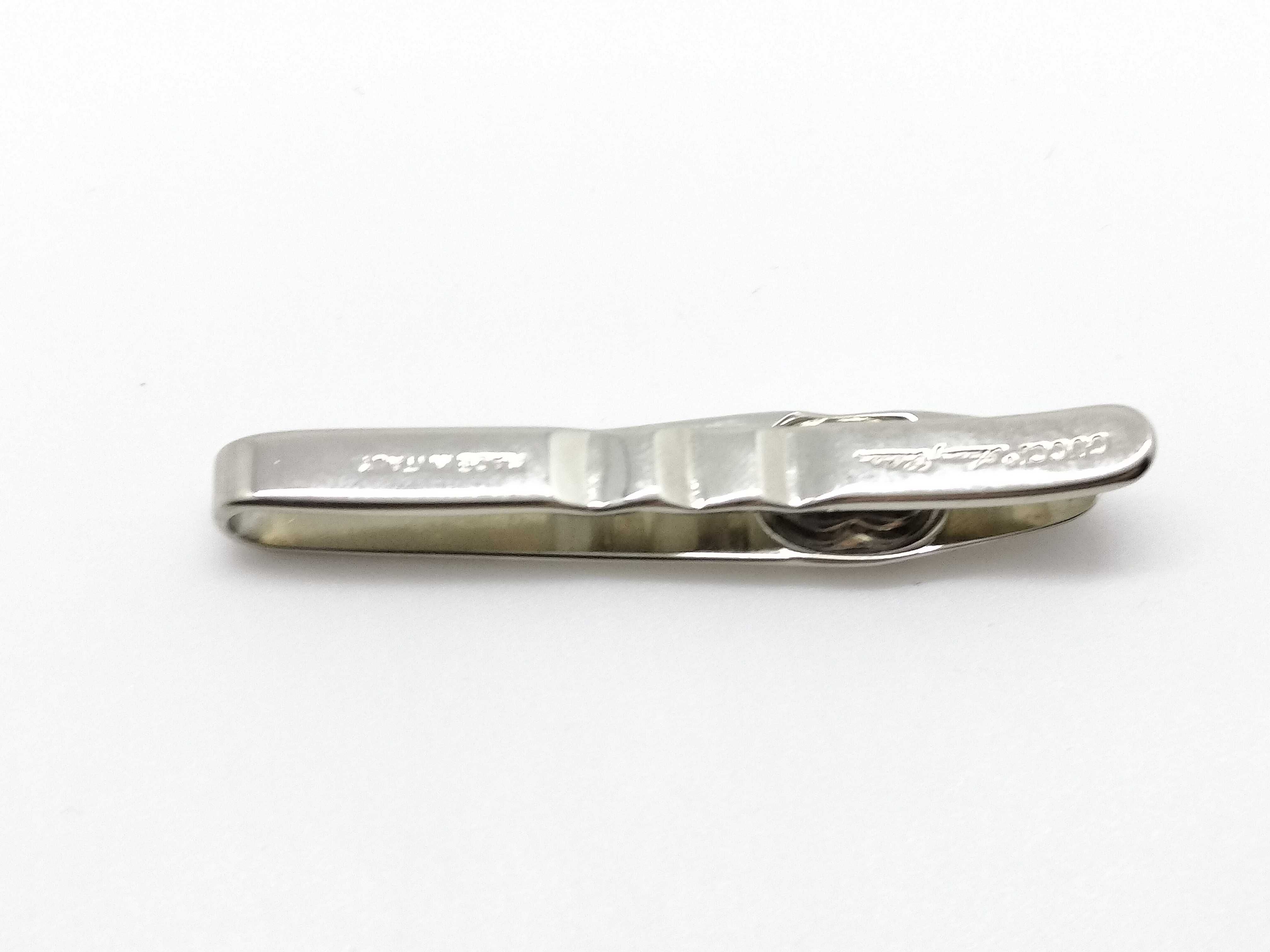 Interlocking Cufflinks/Tie Pin Set (Tie Pin & Cufflinks) — view 7