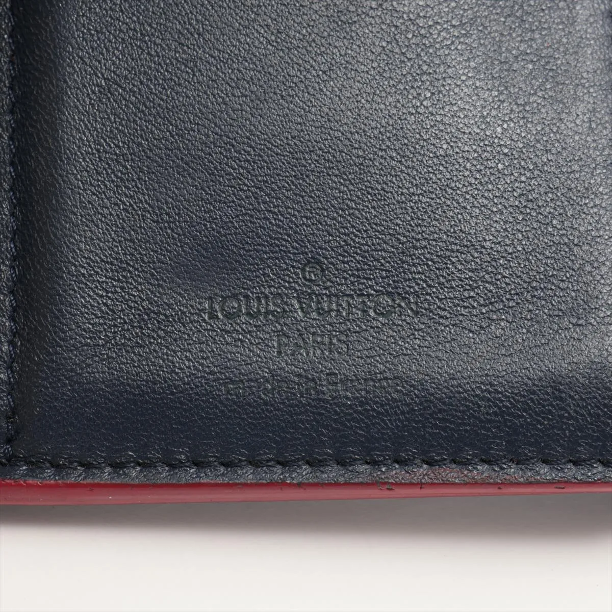 Taurillon Portefeuille Capucines Compact M63741 Marine Rouge Compact Wallet RFID response — view 7