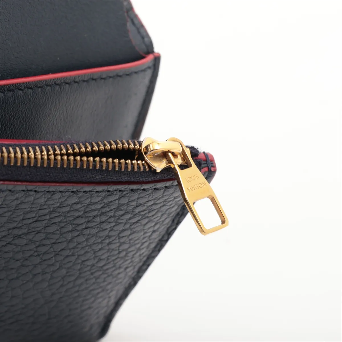 Taurillon Portefeuille Capucines Compact M63741 Marine Rouge Compact Wallet RFID response — view 8