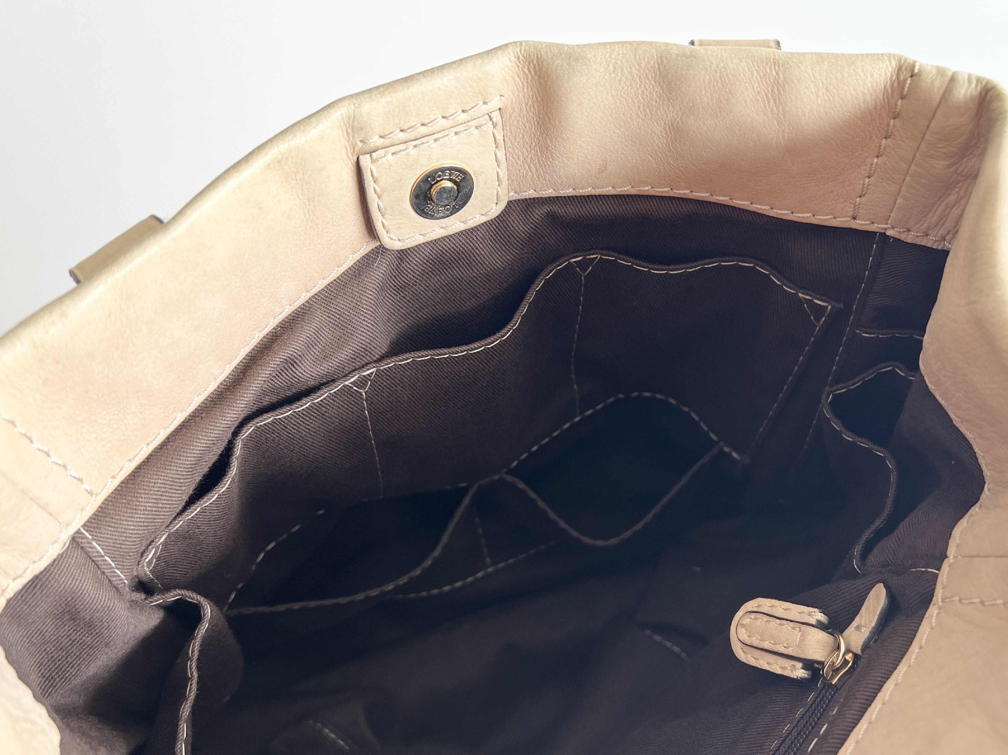 Anagram Madrid Leather Tote Bag Handbag Tote Bag — view 9