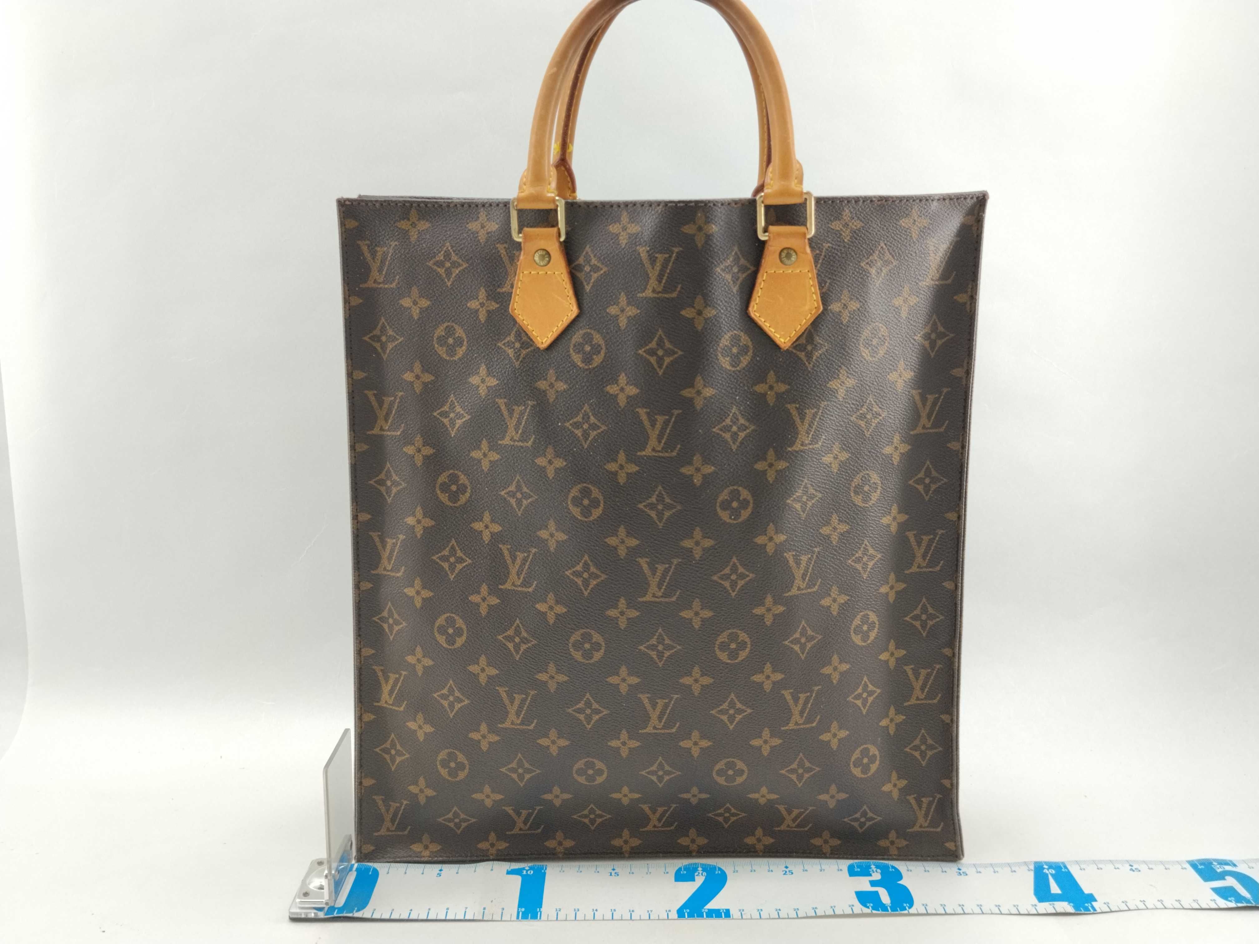 Monogram Sac Plat M51140 Monogram Tote Bag — view 2