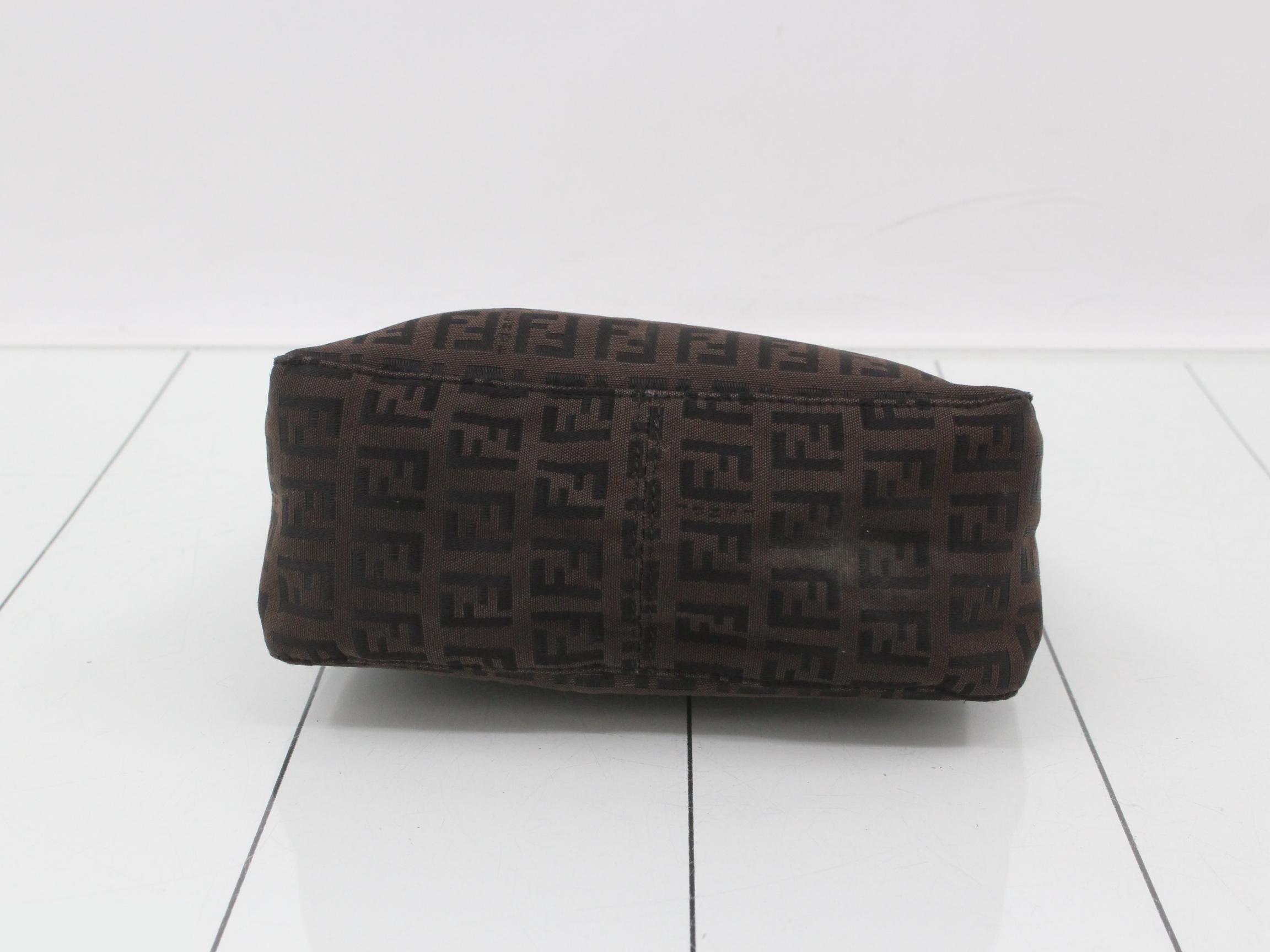 Zucchino (Bag) - Handbag, Accessory Pouch, Mini Bag — view 3