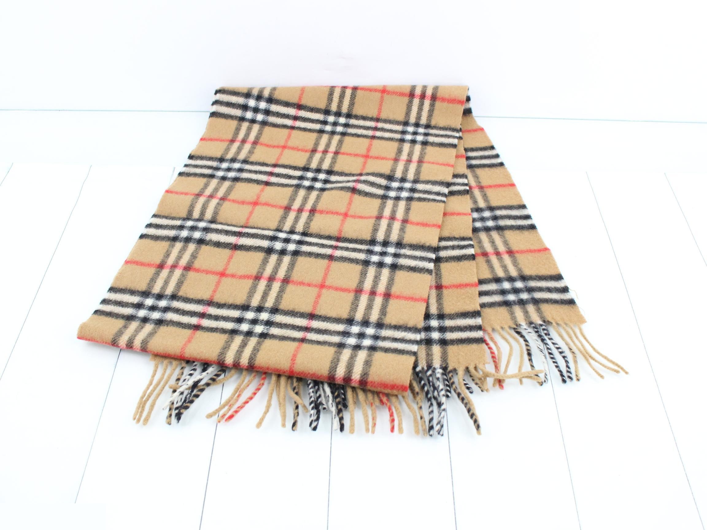 Other lines: Small items, accessories, and scarves — view 3