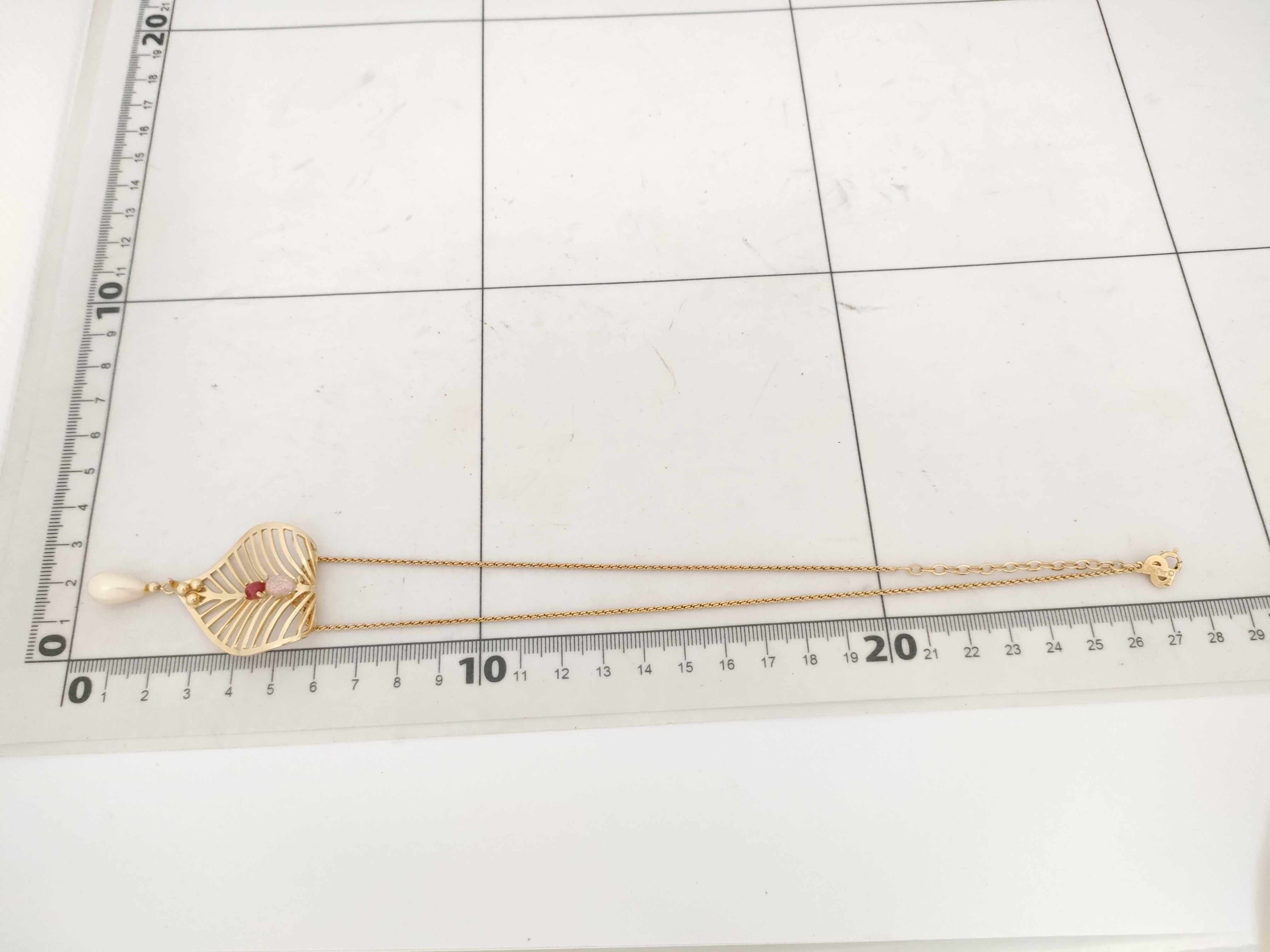 Christian pearl necklace — view 10