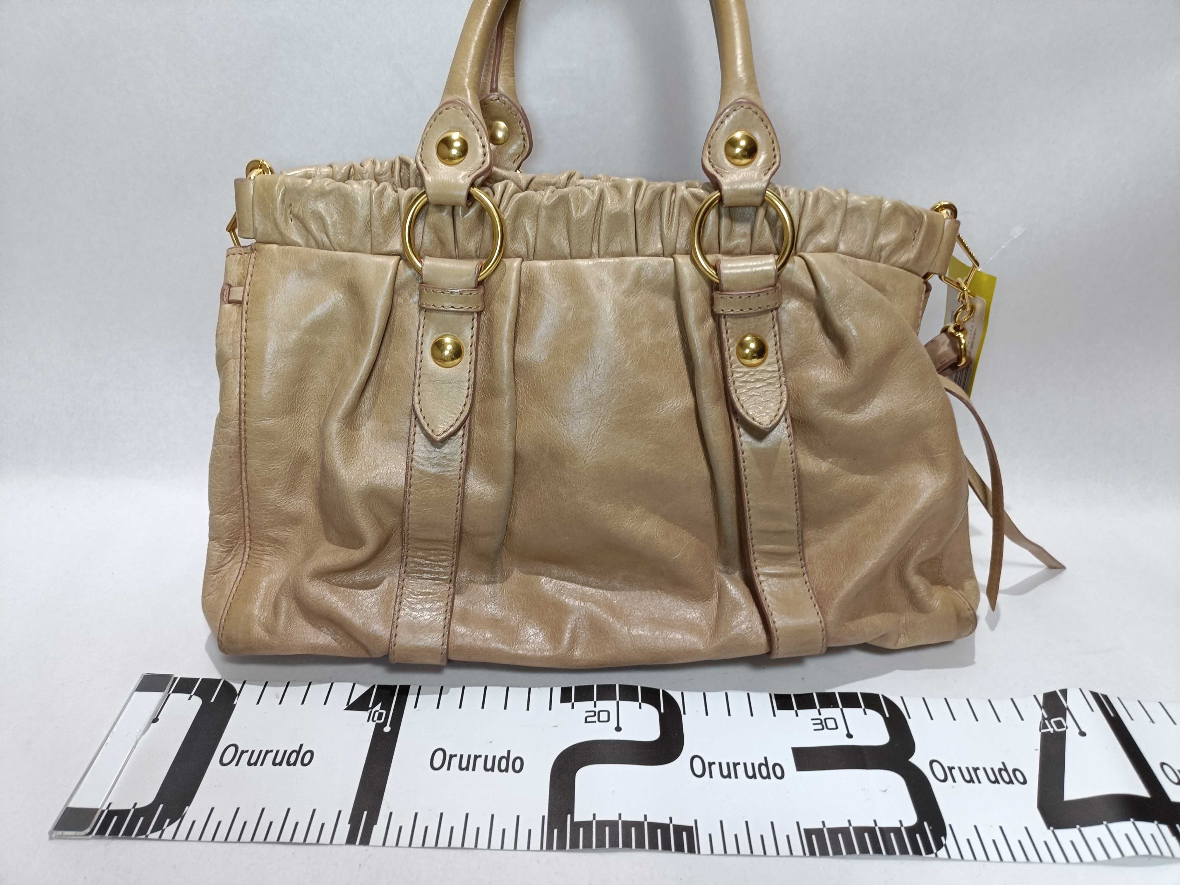 Vitello Luxe 2-Way Leather Shoulder Bag — view 2