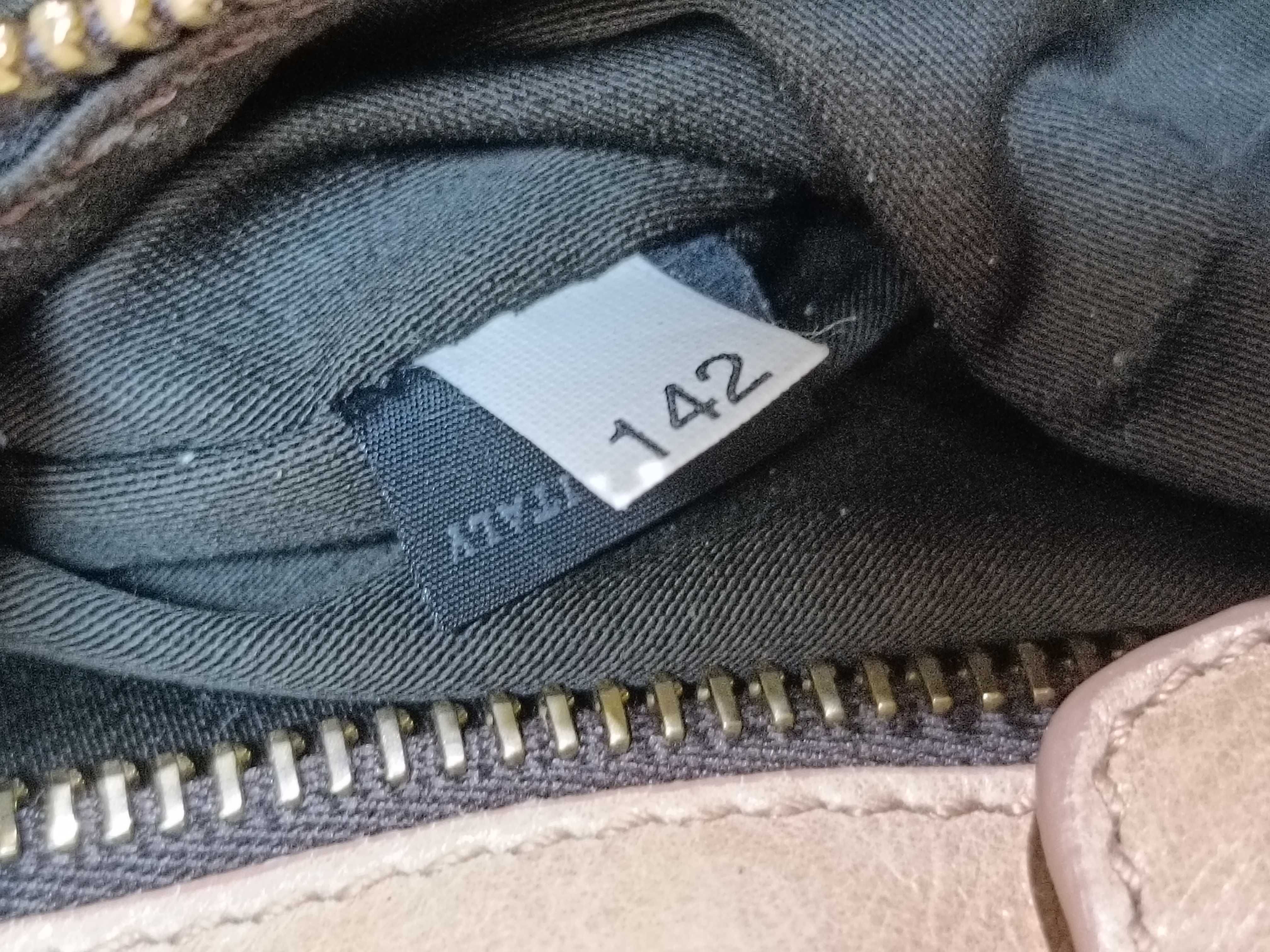 Vitello Luxe 2-Way Leather Shoulder Bag — view 15