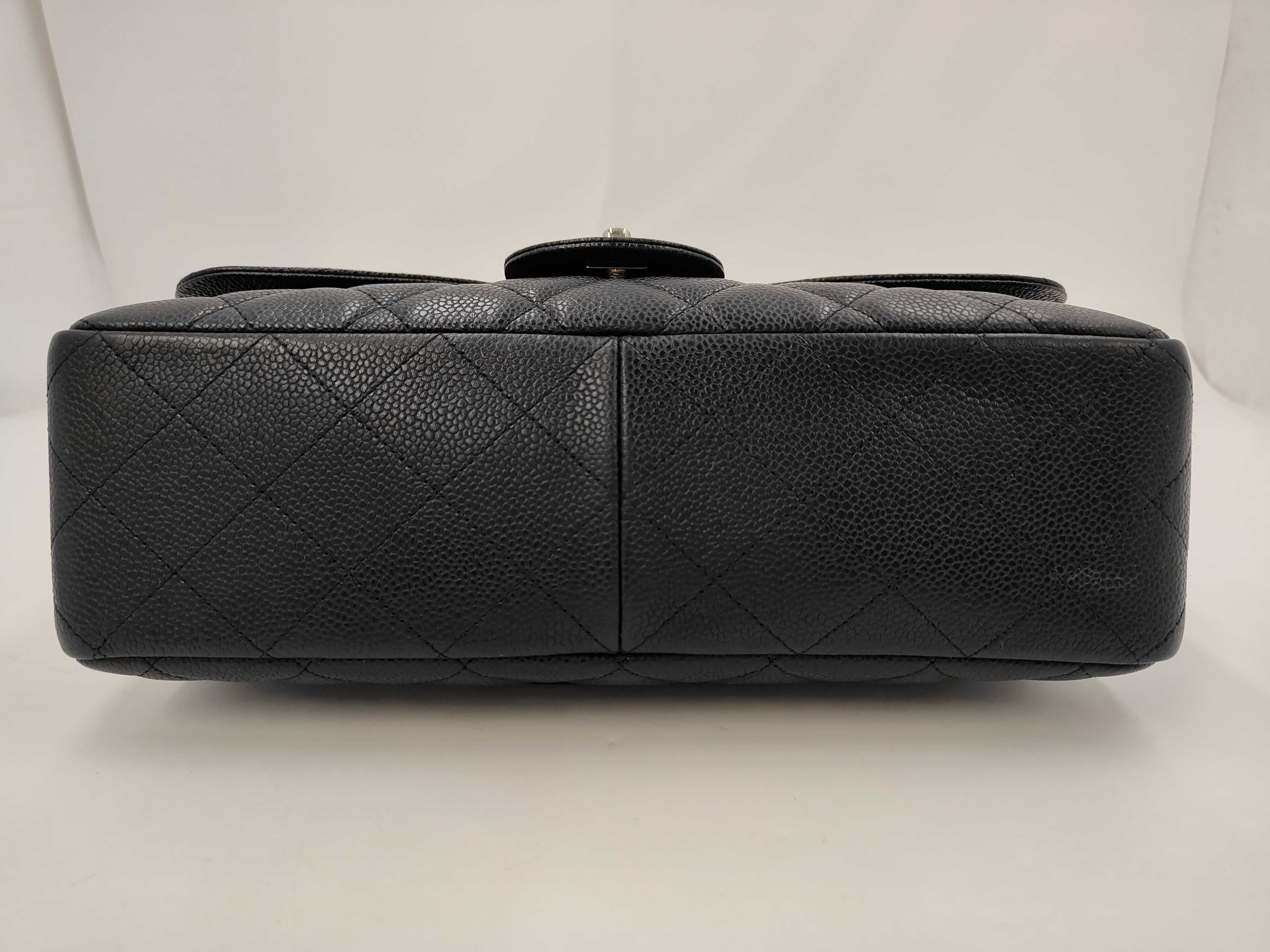 CF Jumbo Chain Bag Shoulder Bag — view 3