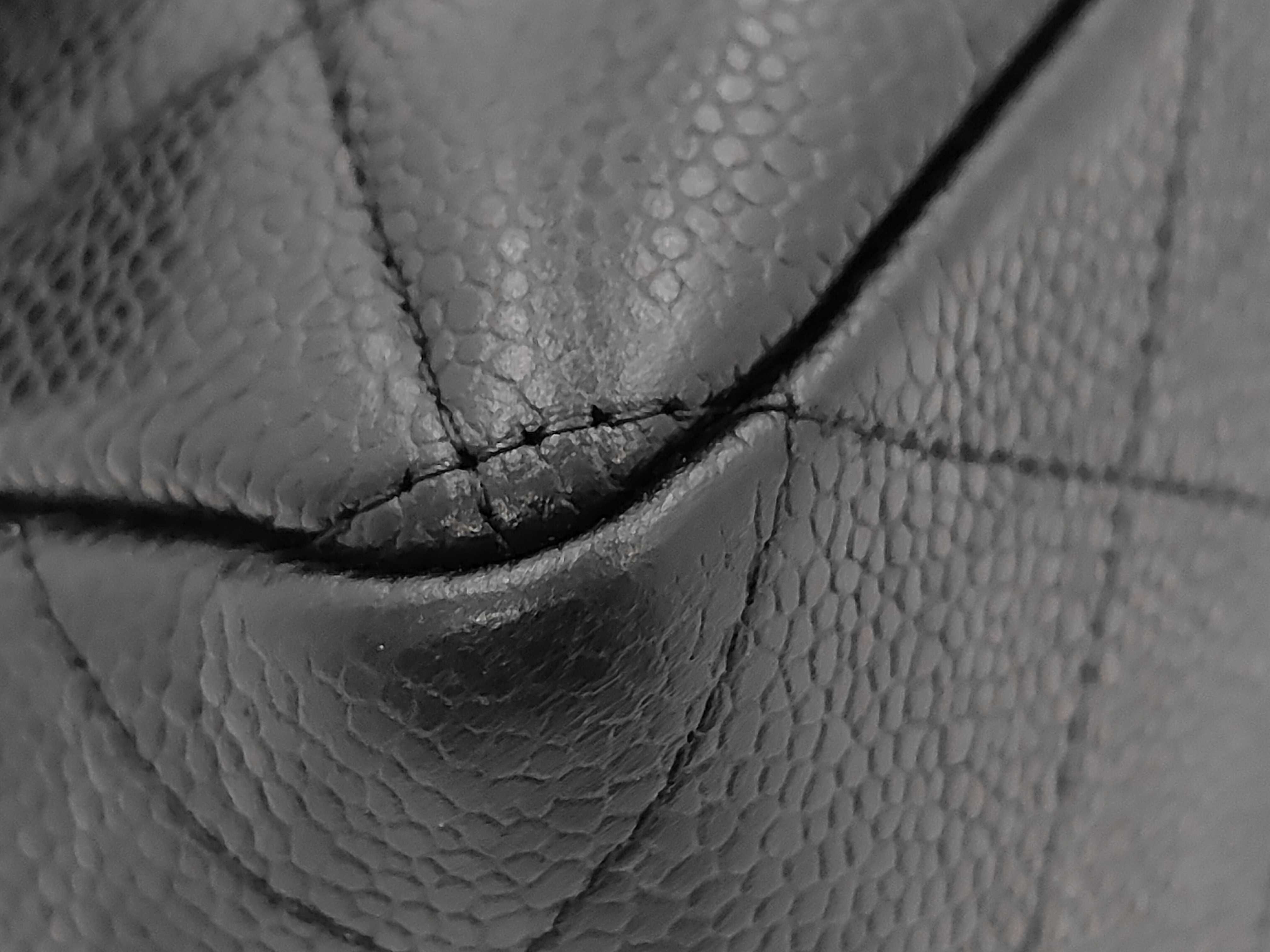 CF Jumbo Chain Bag Shoulder Bag — view 4