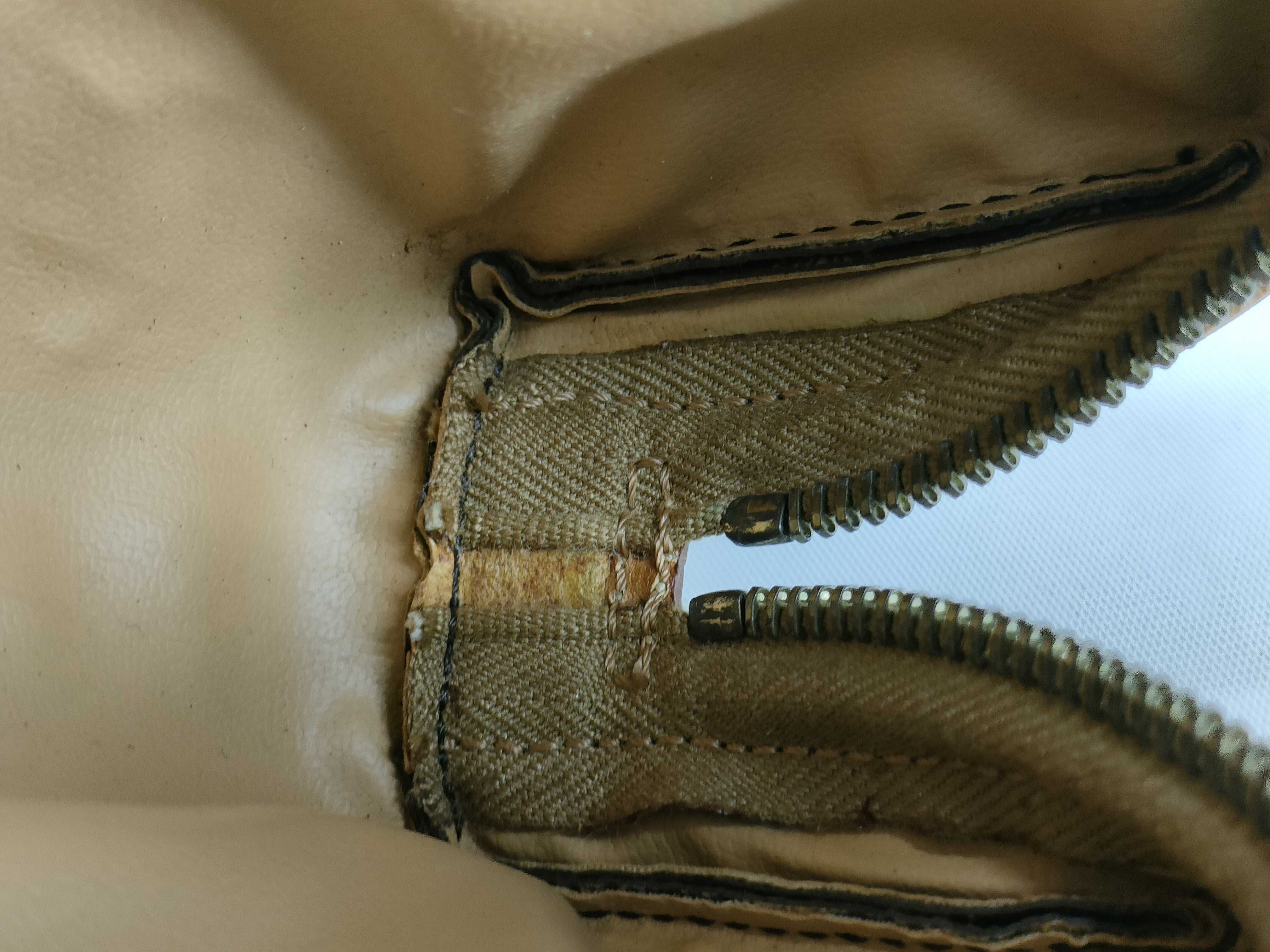 Pouch — view 6