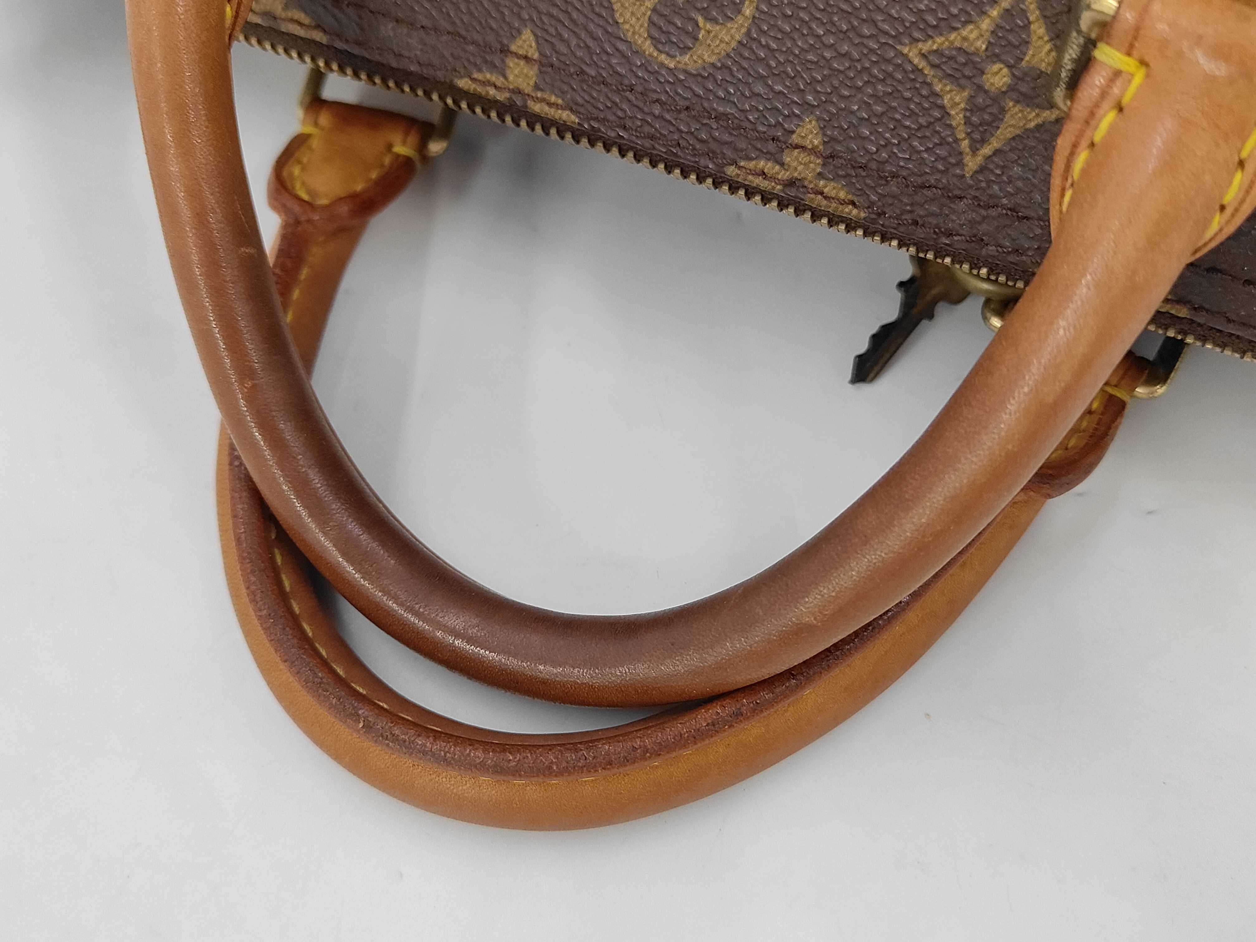 LV Speedy 30 M41526 Monogram Bag — view 6
