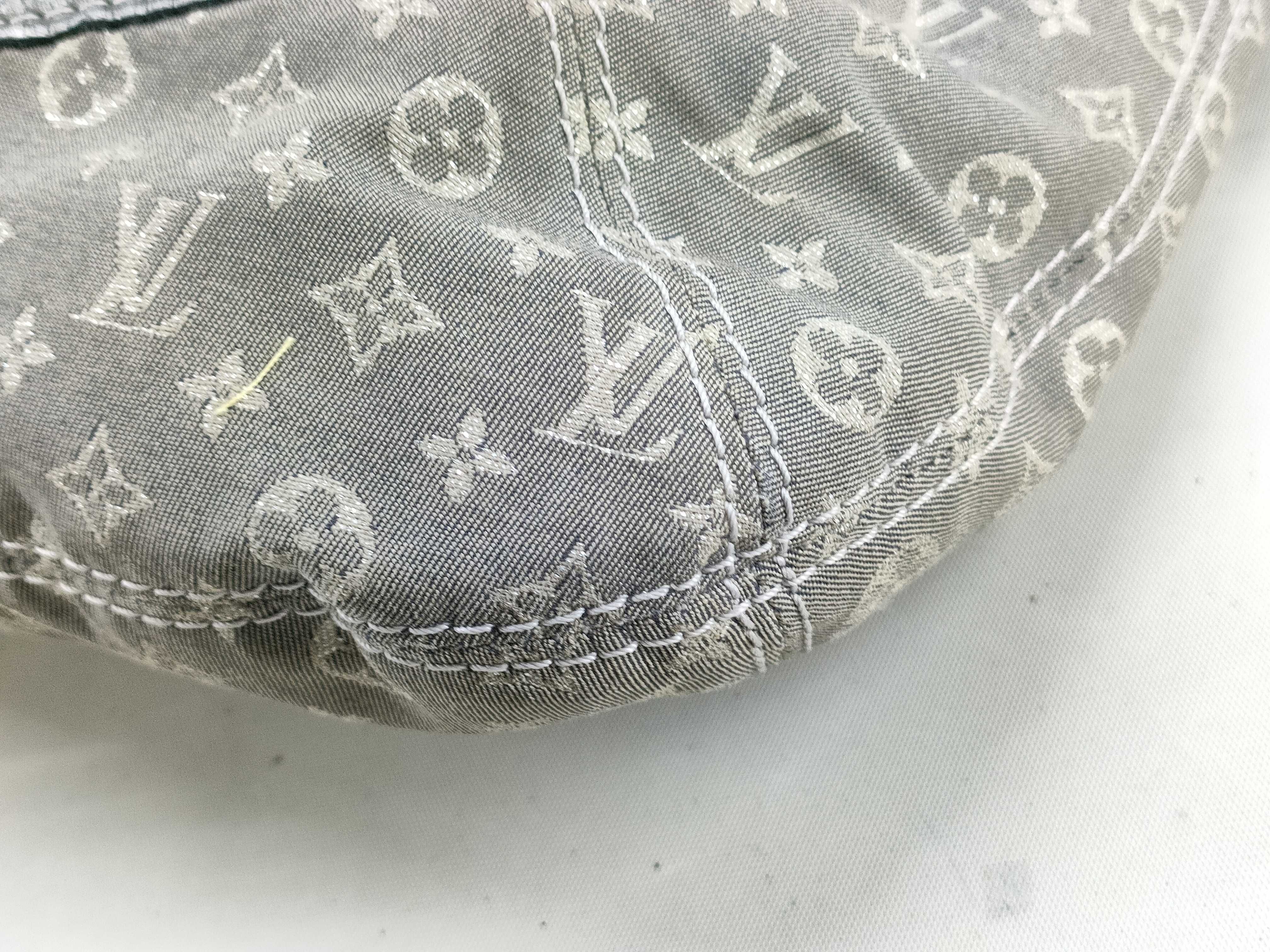 Monogram Mini Louis Vuitton 2-Way Shoulder Bag — view 4