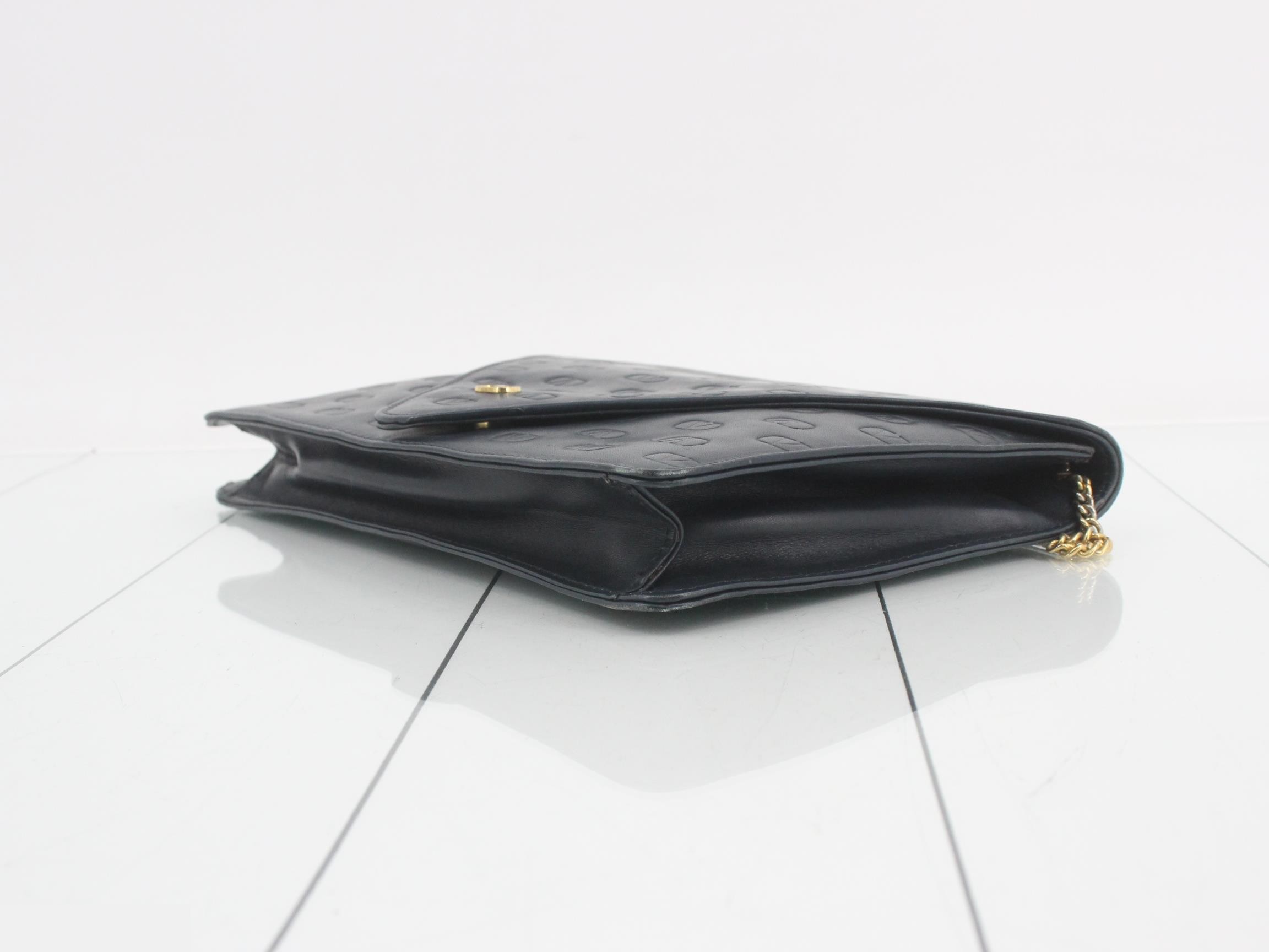 (Bag) - Shoulder Bag — view 6