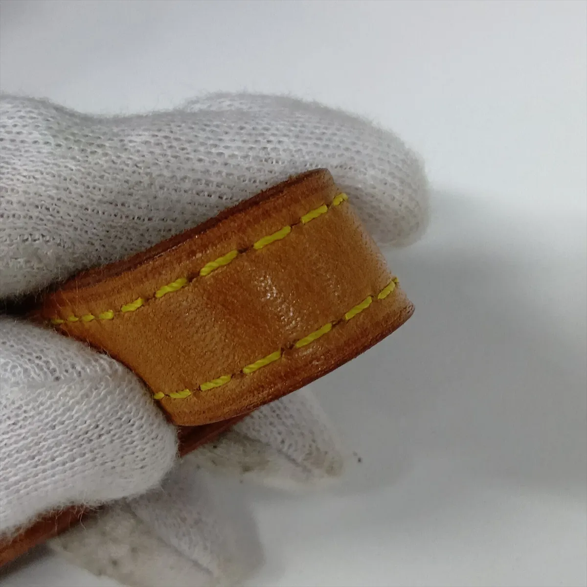 Monogram Papillon 30 M51385 SP0033 Brown Pouch - Discoloration — view 14