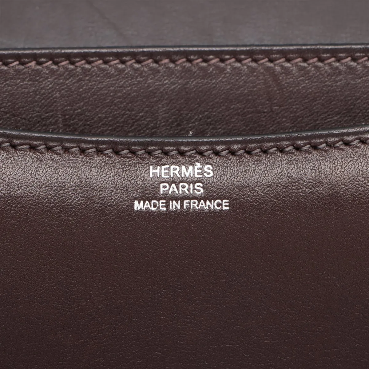 [Individually packaged] Hermes Constance 3 Mini 18 Veau de Lacto Chocolate Silver Hardware C: 2018 — view 10
