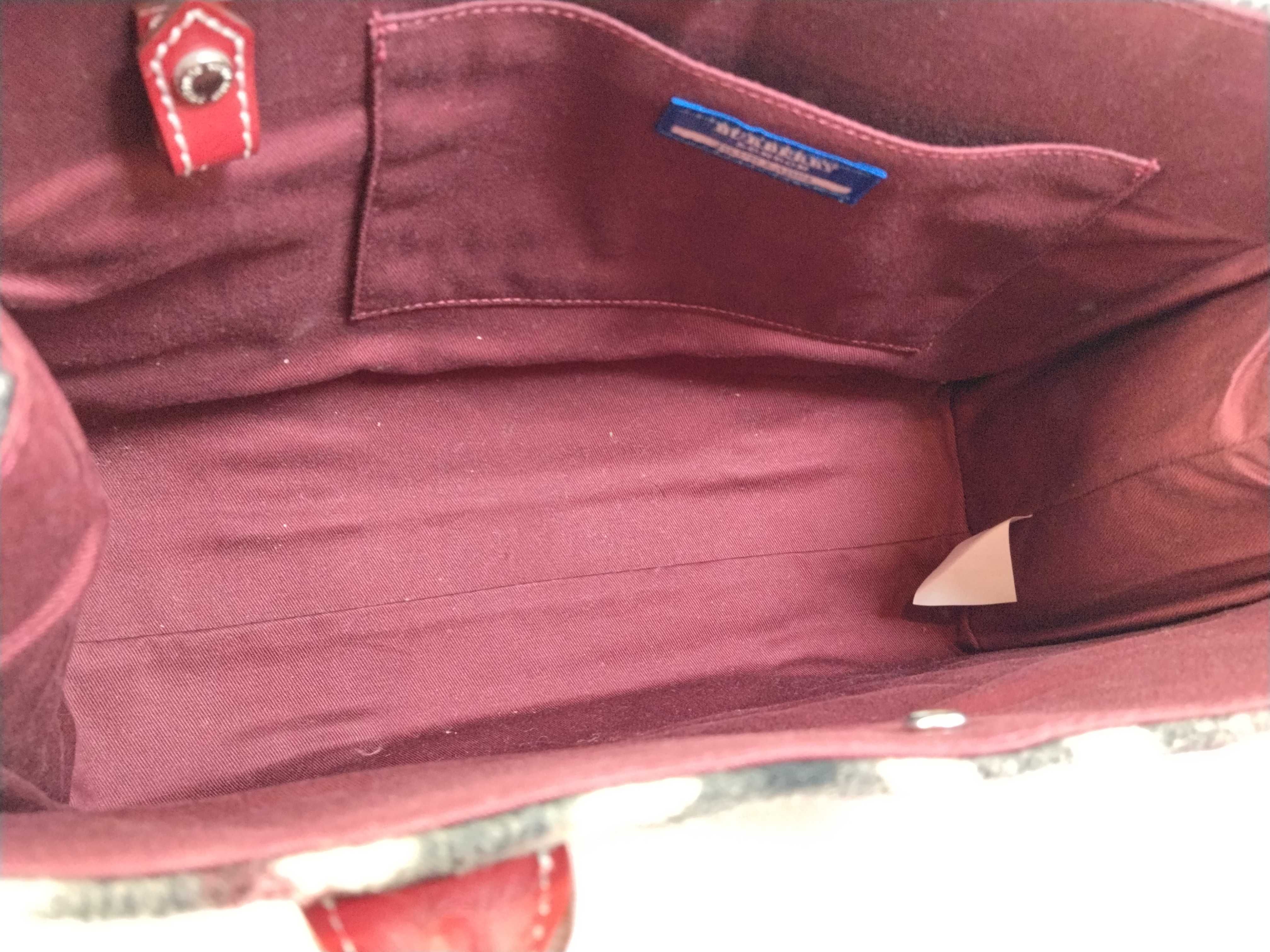 Blue Label handbag with pouch, Nova Check wool pattern. — view 9