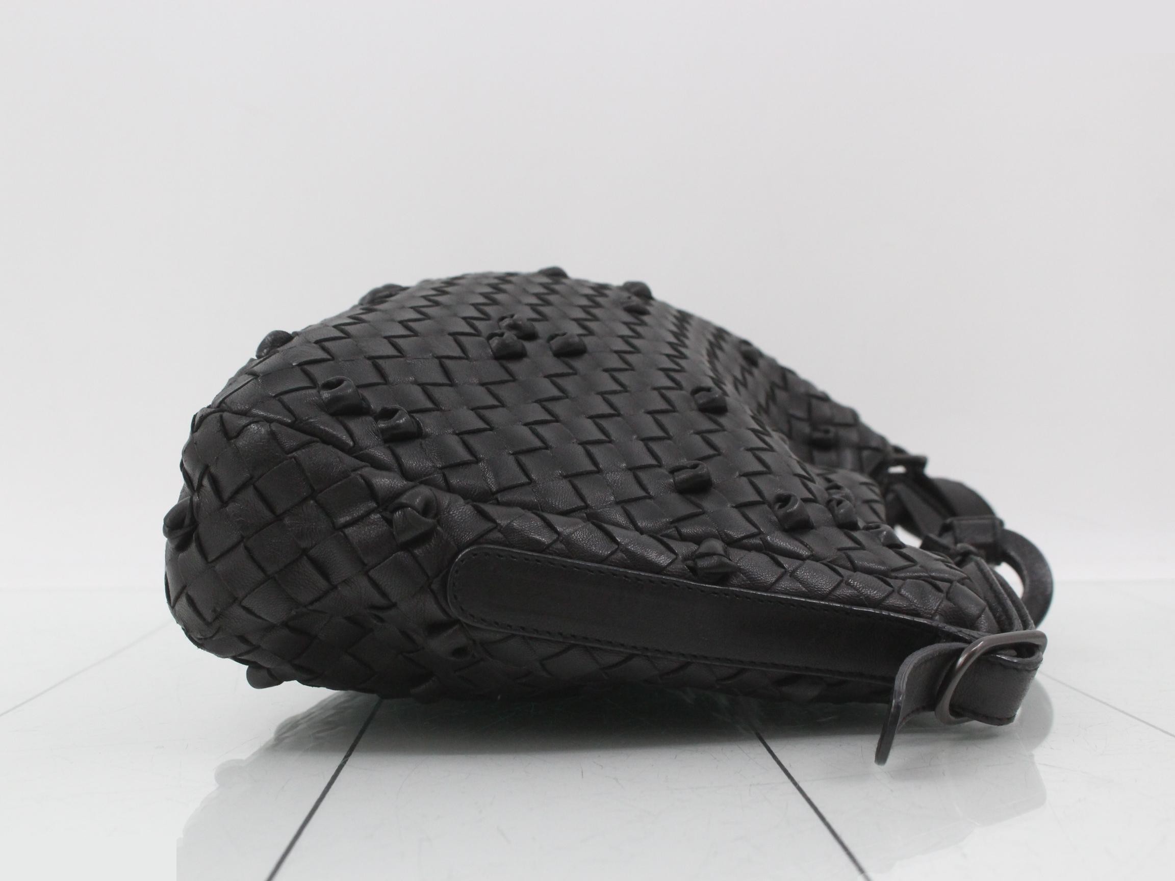 Intrecciato (bag) - One-shoulder bag - Black — view 3
