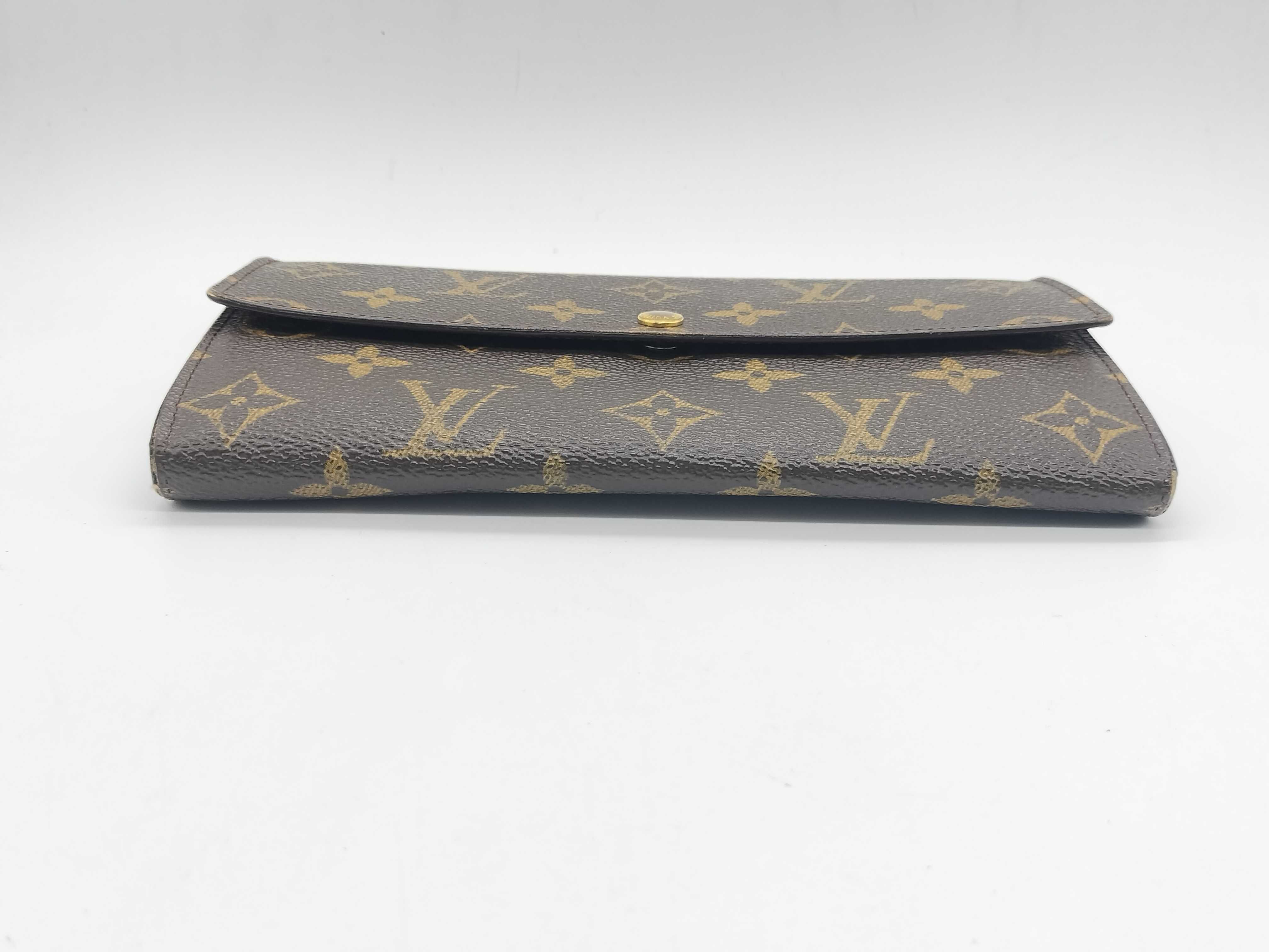 Monogram Pochette Portemonnaie Credit Wallet — view 3