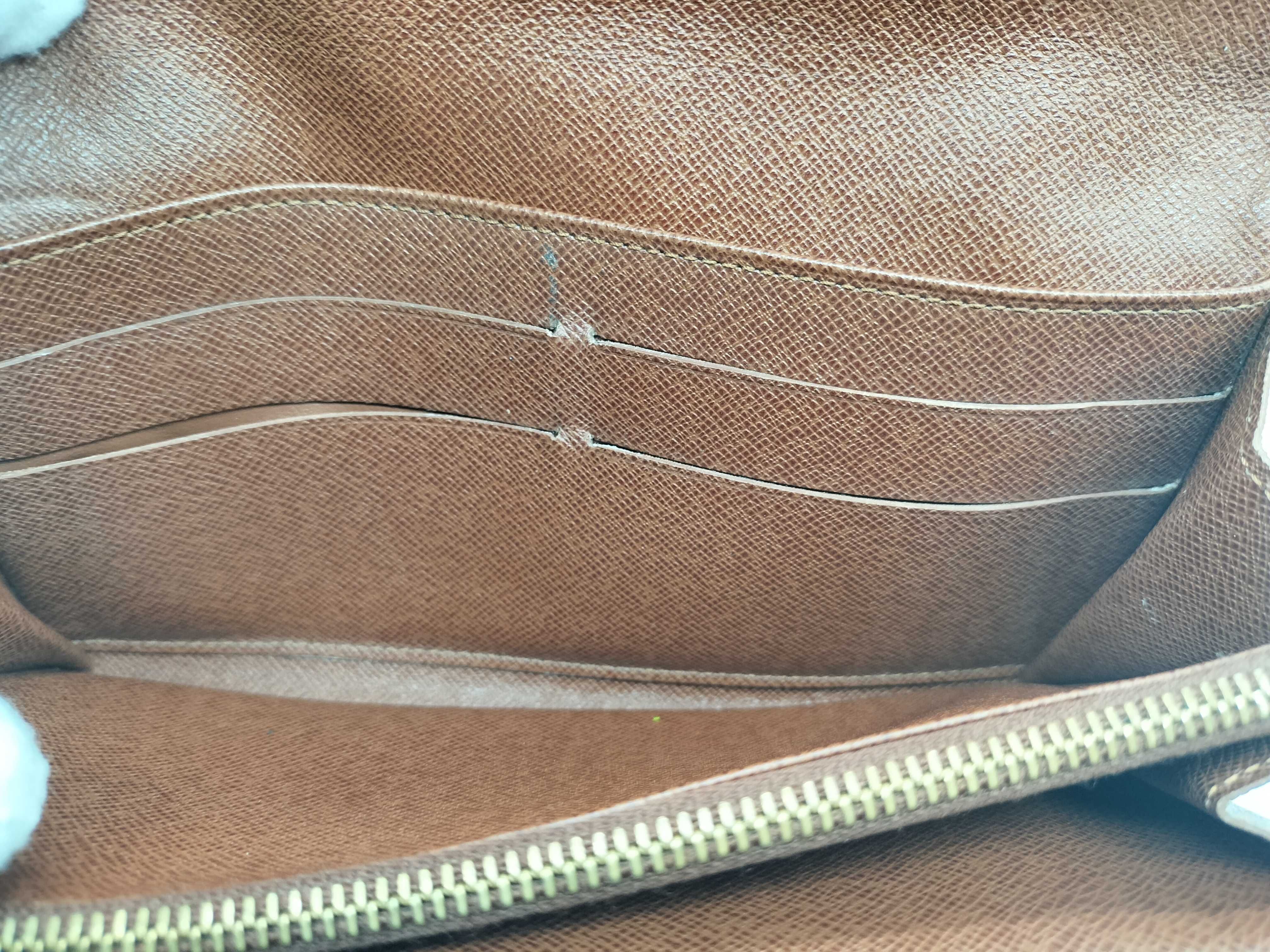 Monogram Pochette Portemonnaie Credit Wallet — view 10
