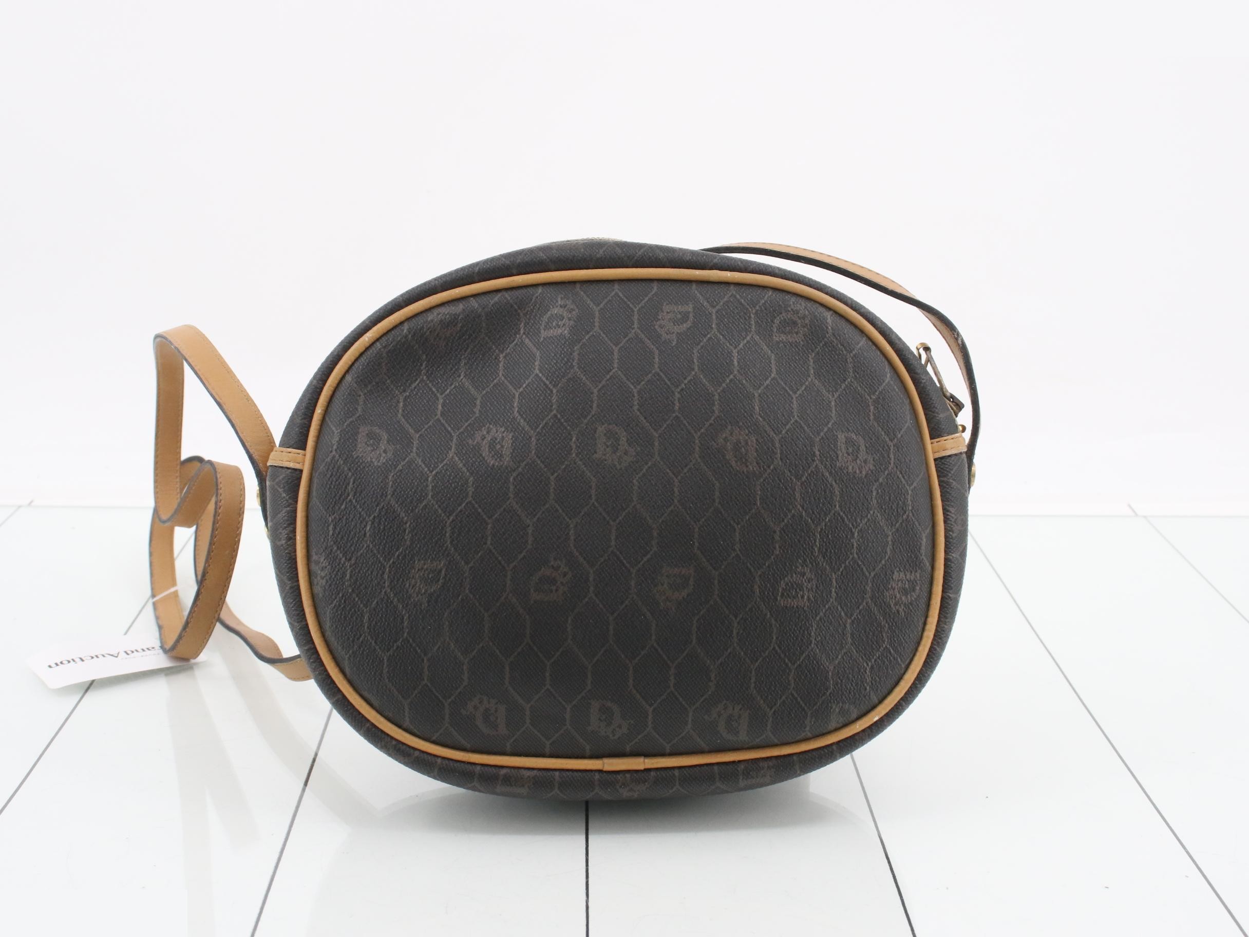 Honeycomb Shoulder Bag — view 2