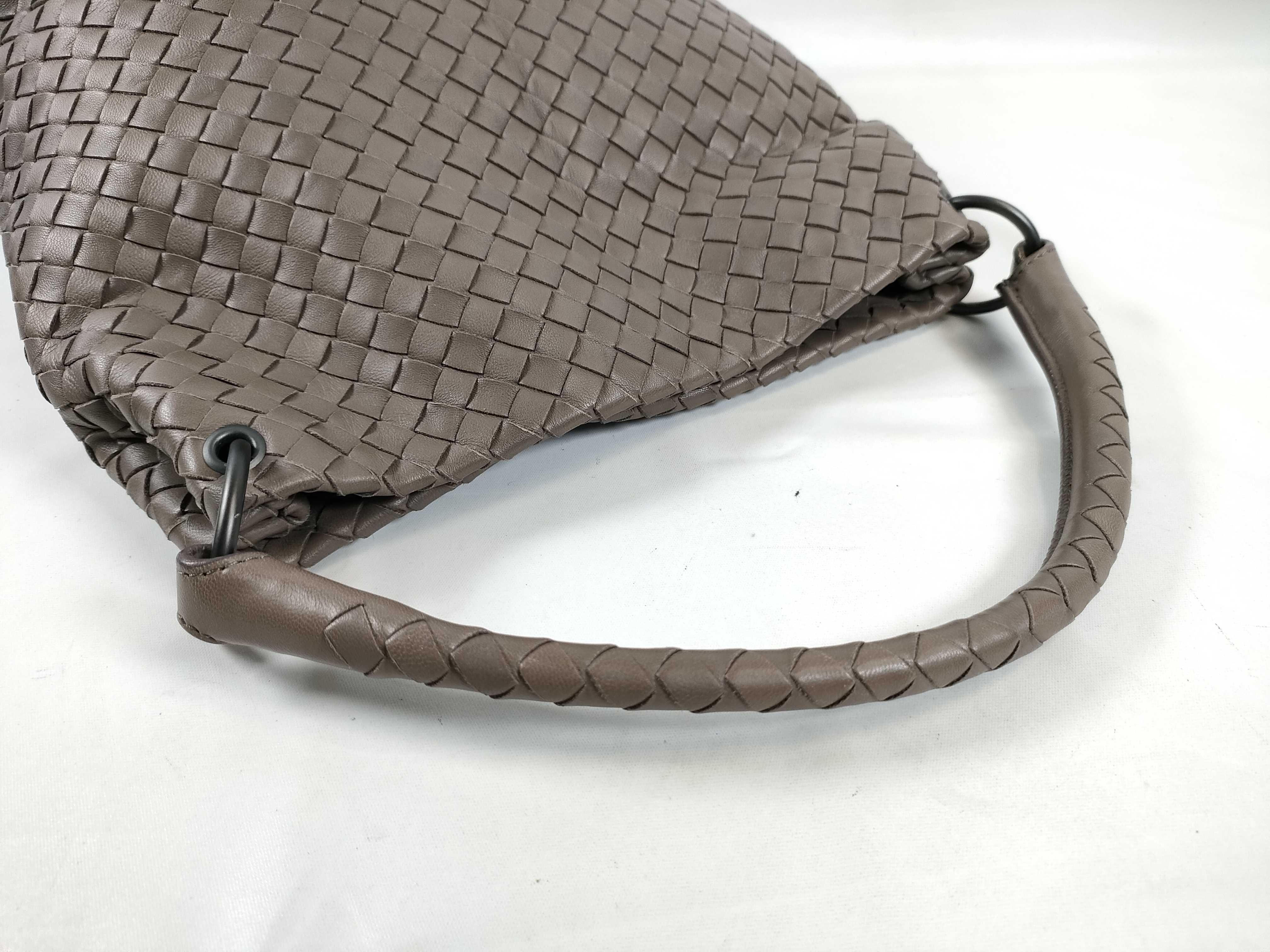 Intrecciato Leather Handbag, Greige Shoulder Bag — view 3