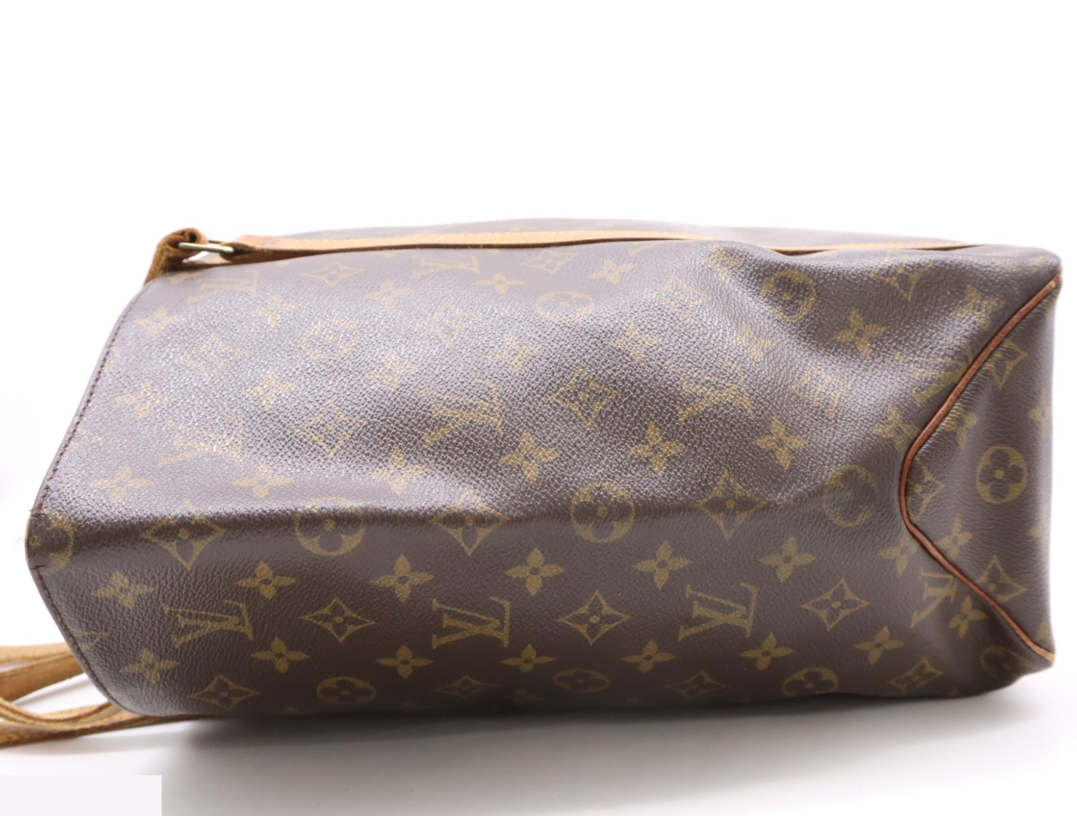sack shopping — view 3