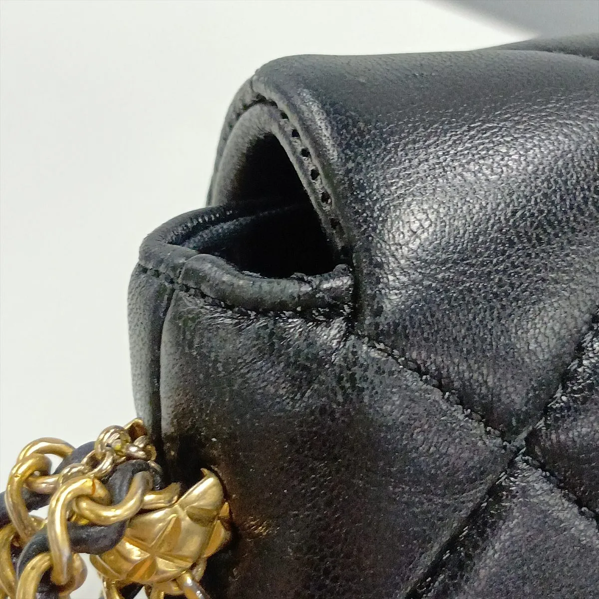 Matelassé Lambskin Chain Shoulder Bag, Pearl Black with Gold Hardware, K3GGKX84, Random Plate — view 15