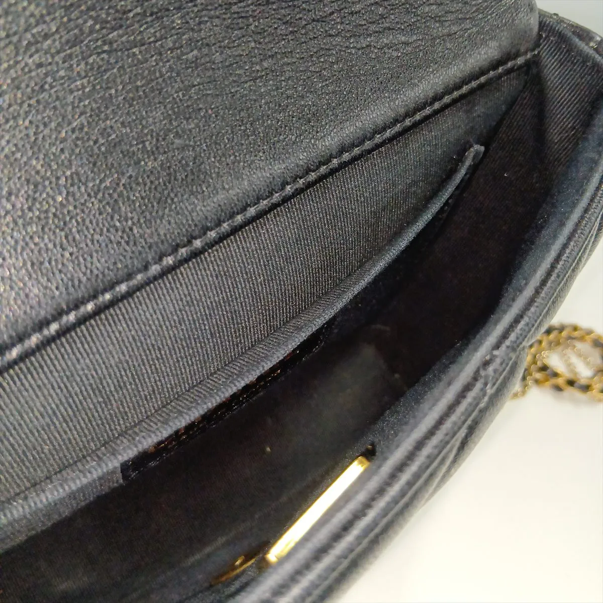 Matelassé Lambskin Chain Shoulder Bag, Pearl Black with Gold Hardware, K3GGKX84, Random Plate — view 10