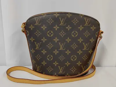 M51290 Monogram Druot Shoulder Bag