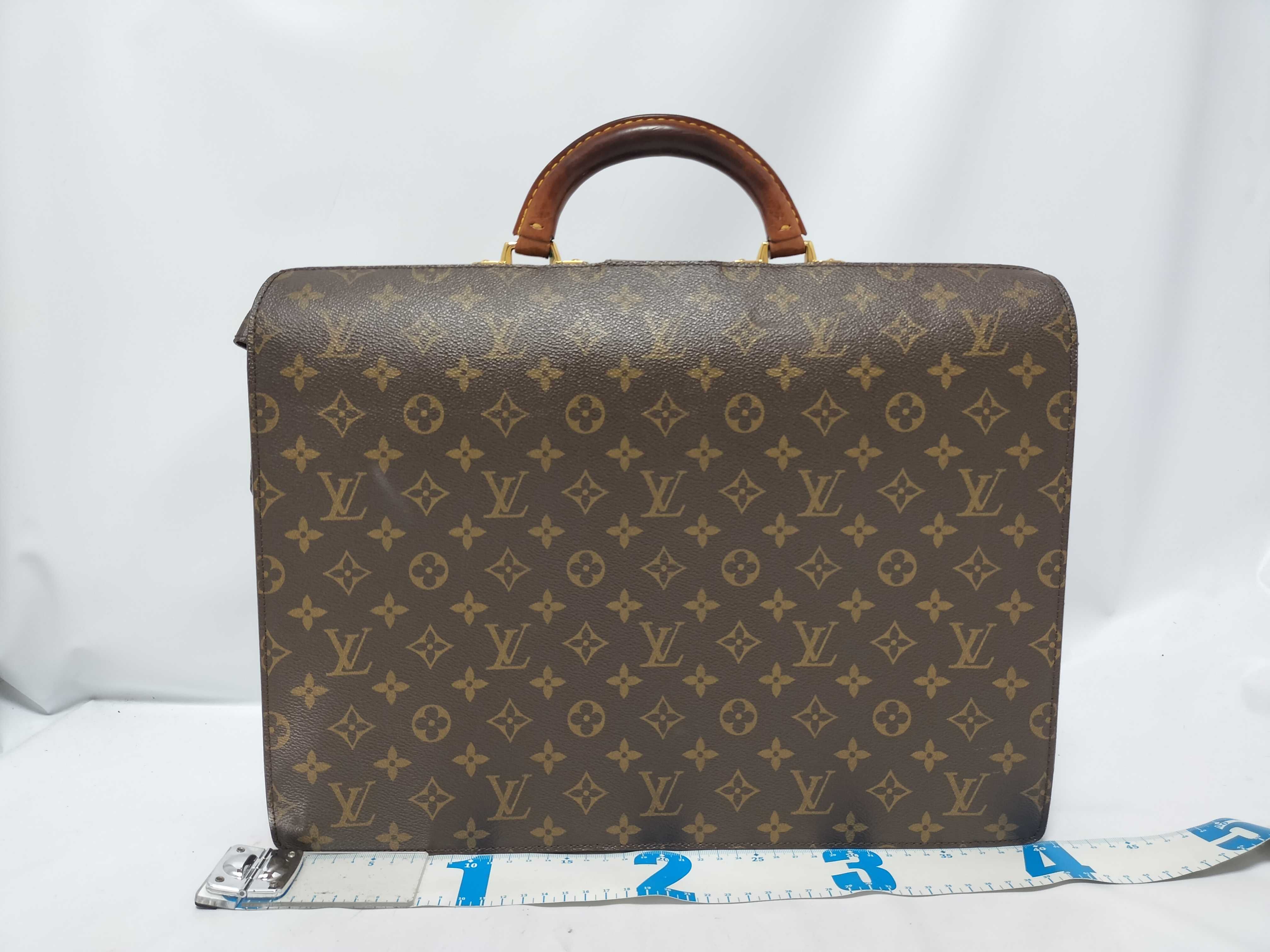 Monogram LV Serviette Fermoire M53305 Business Bag — view 2