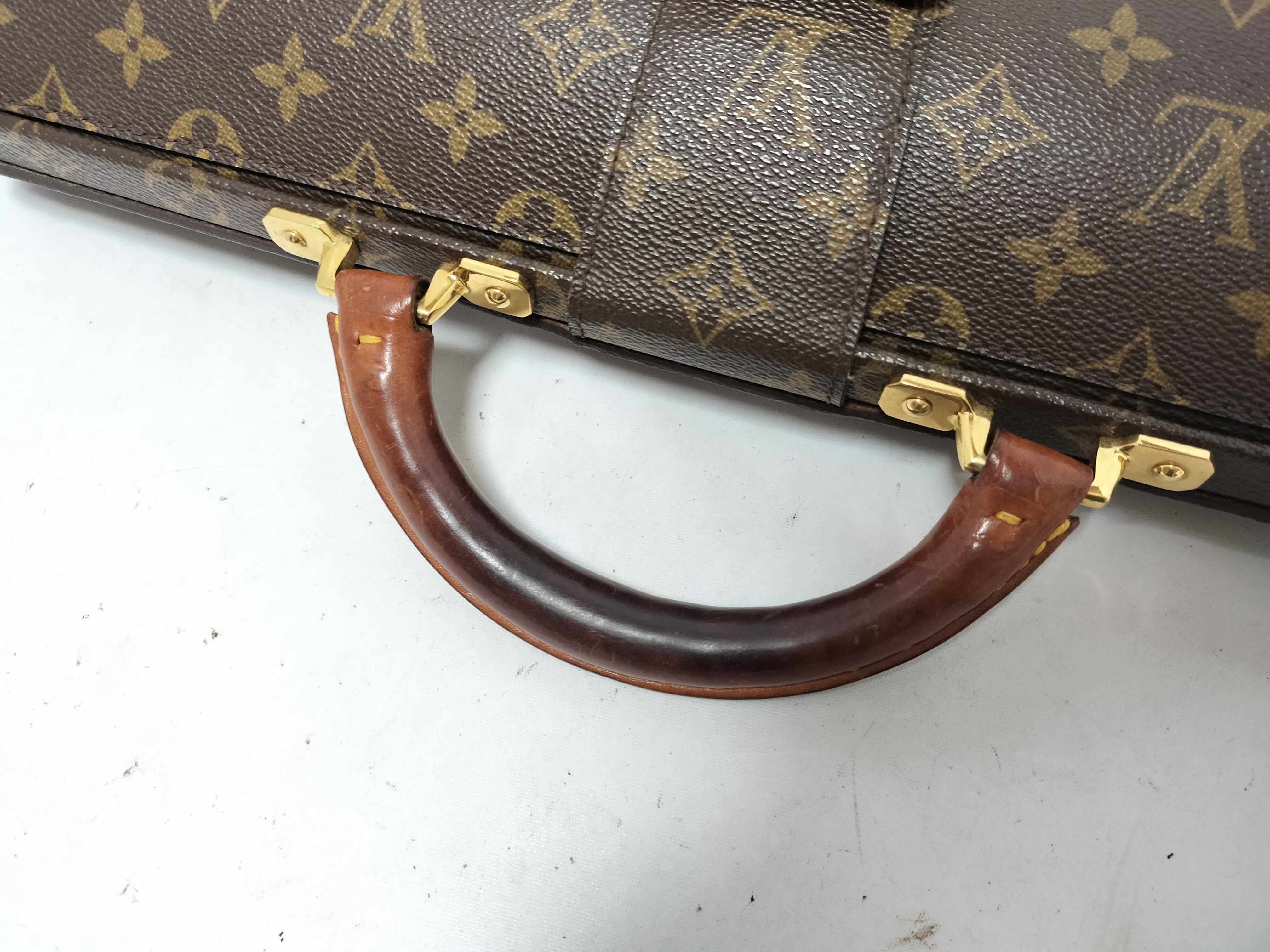 Monogram LV Serviette Fermoire M53305 Business Bag — view 3