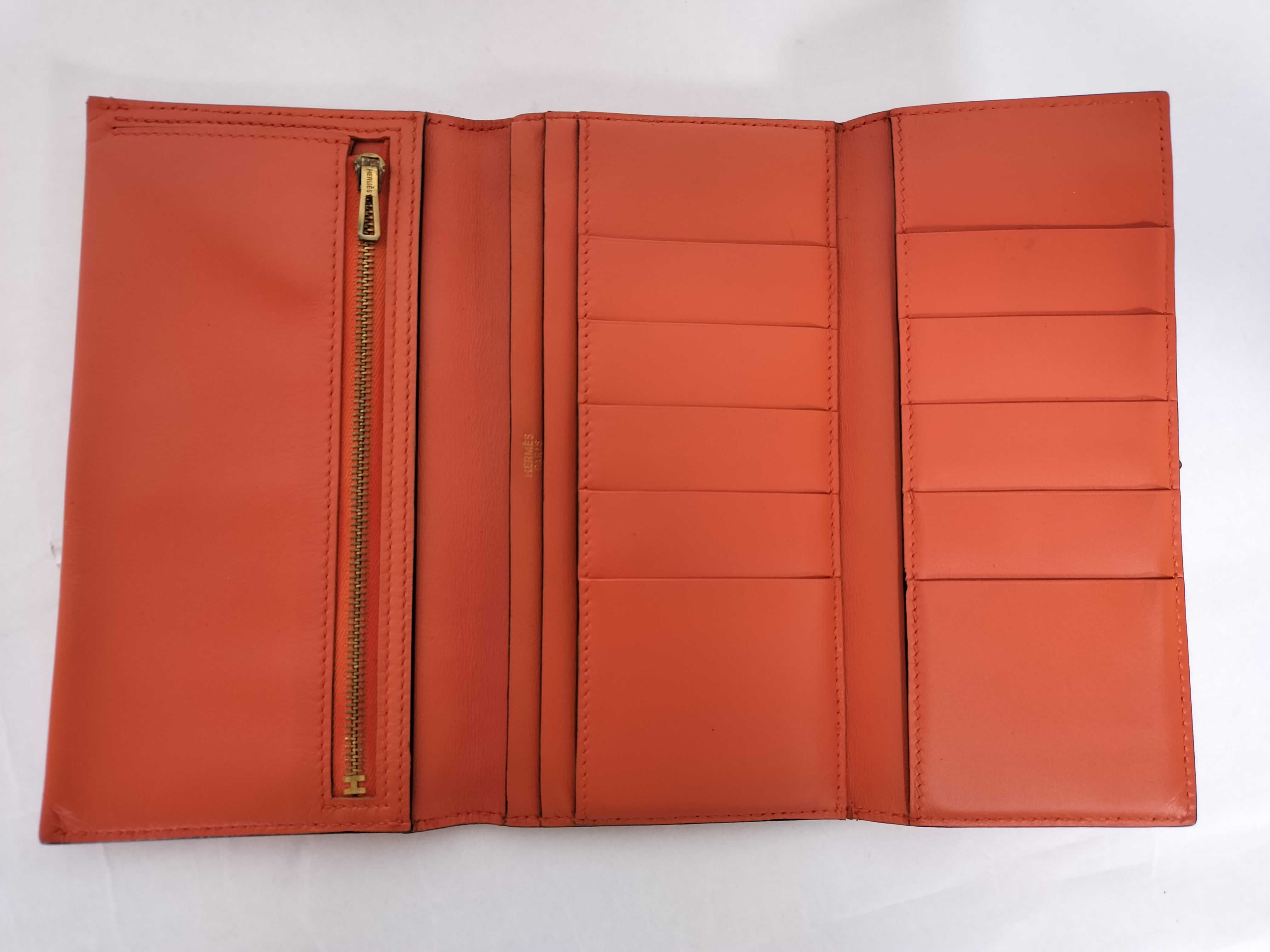 Bearn Trifold Long Wallet Orange — view 9