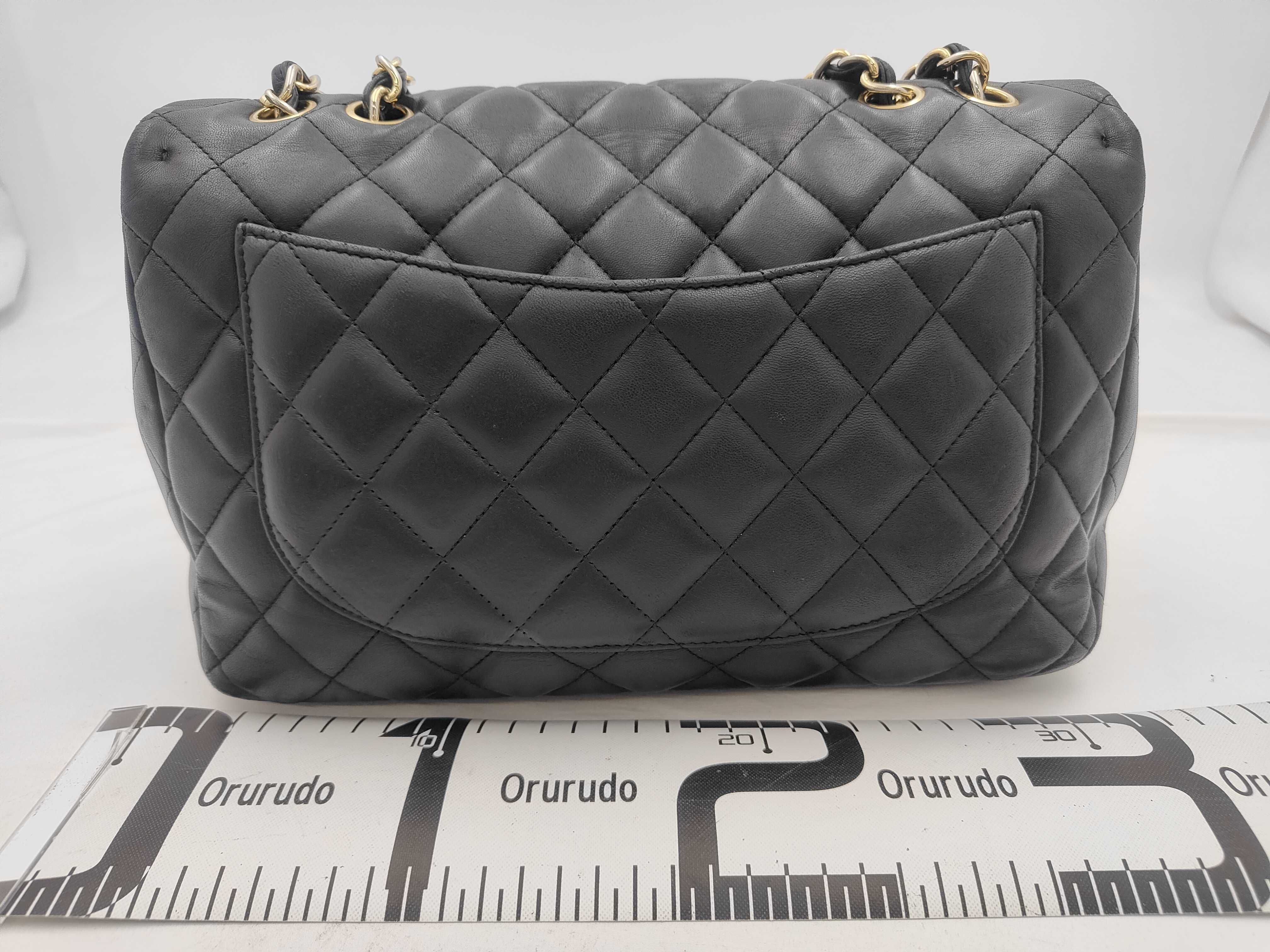 Jumbo Chain Bag Shoulder Bag — view 2