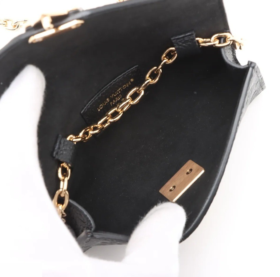 Boxed Monogram Empreinte Belt Pouch Metis — view 6