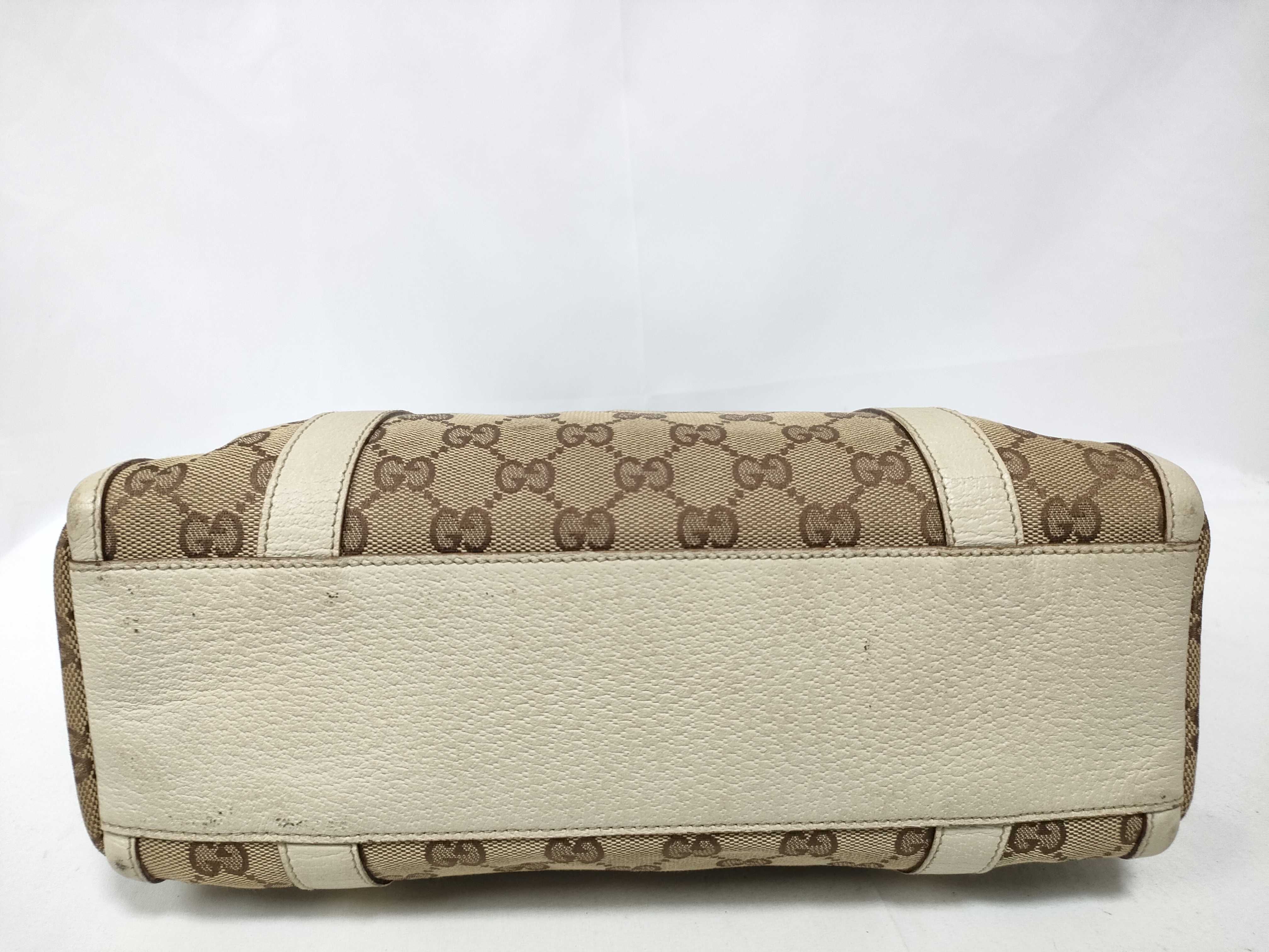 GG Canvas / 130942-002058 / Handbag / Canvas Handbag — view 3