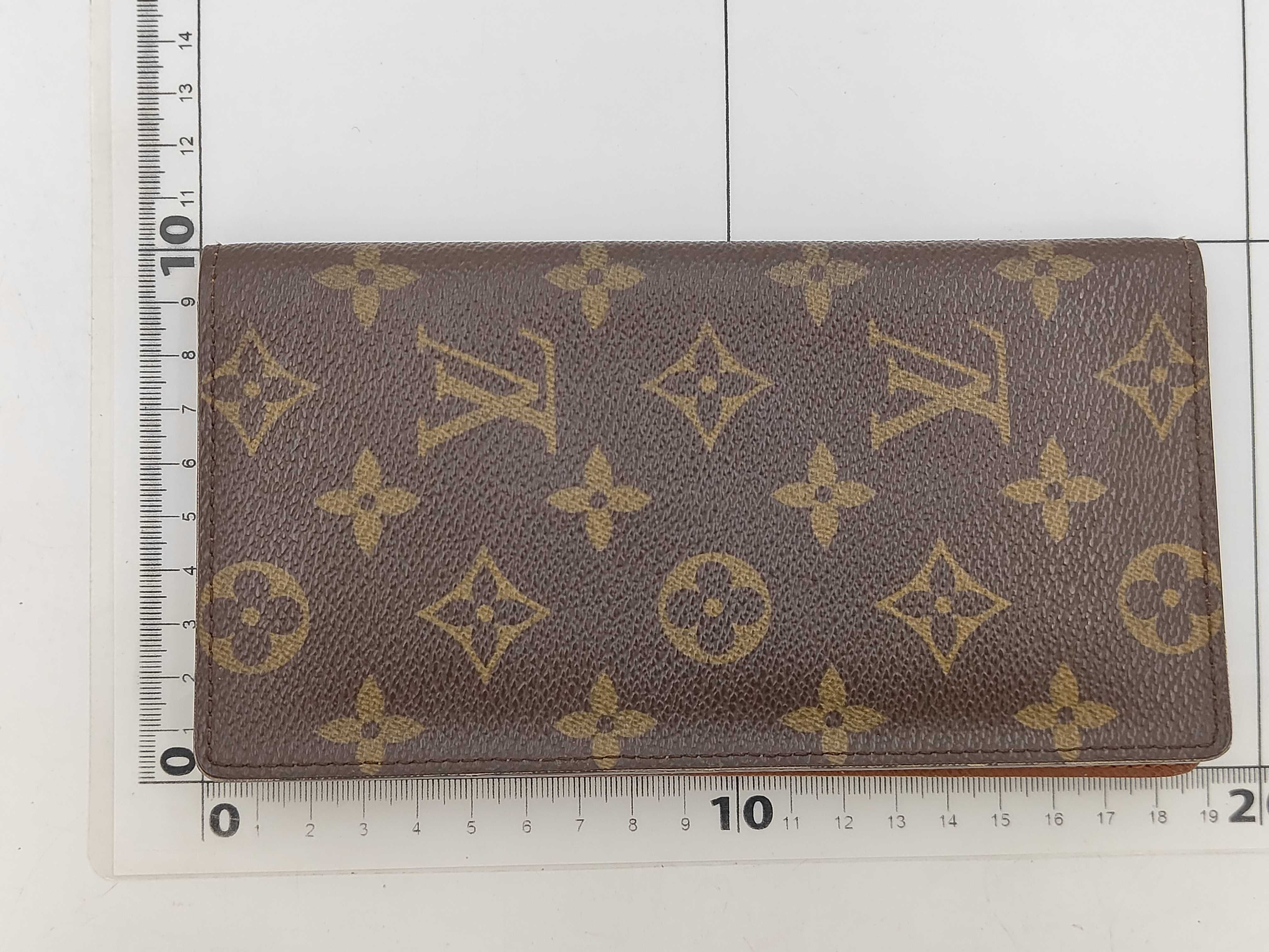 Monogram Portecarte Credit Yen Monogram Billfold — view 2