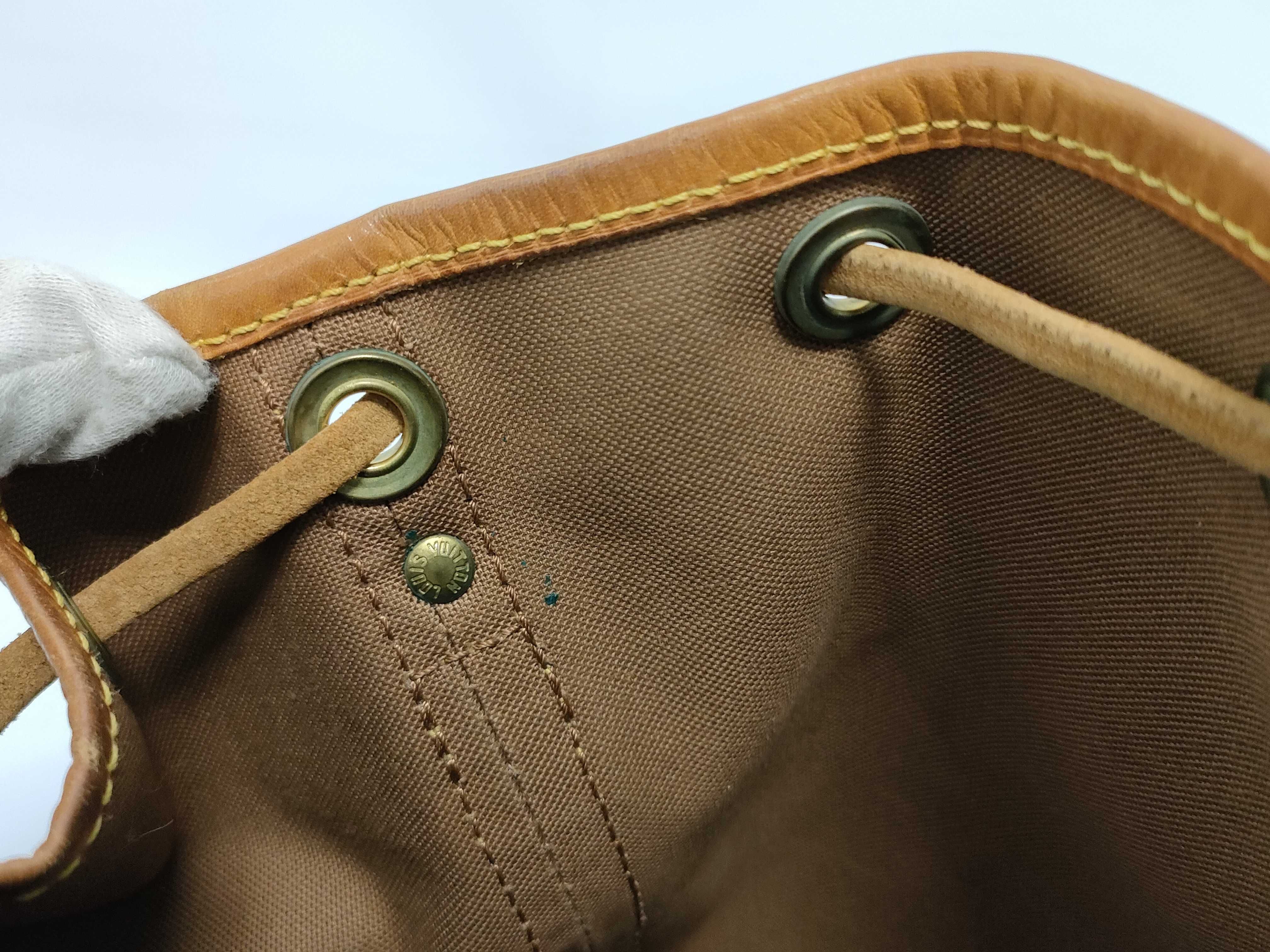 Monogram Louis Vuitton Petit Noe Monogram M42226 Shoulder Bag — view 13
