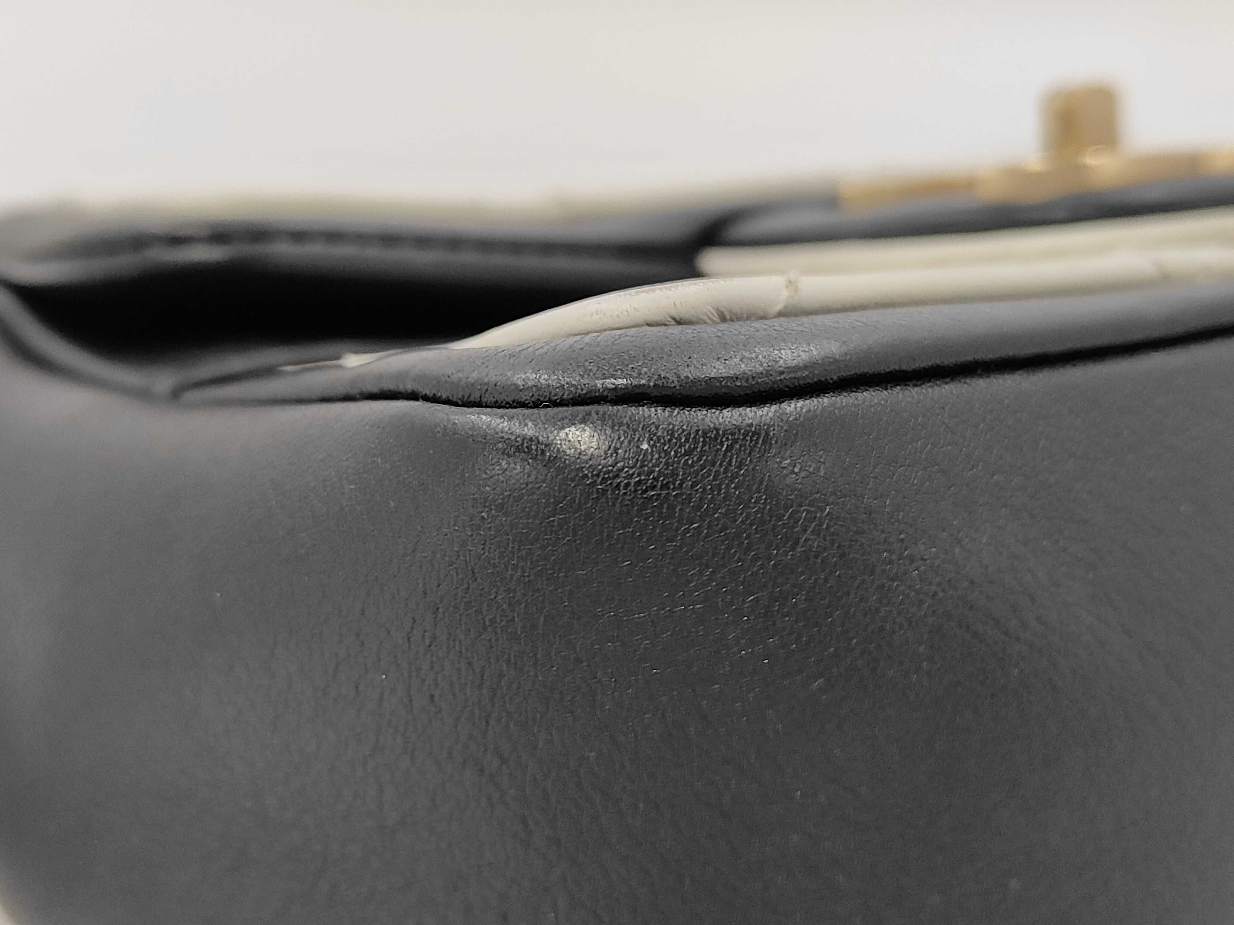 Mini Matelasse Bicolor Chain Bag Shoulder Bag — view 7