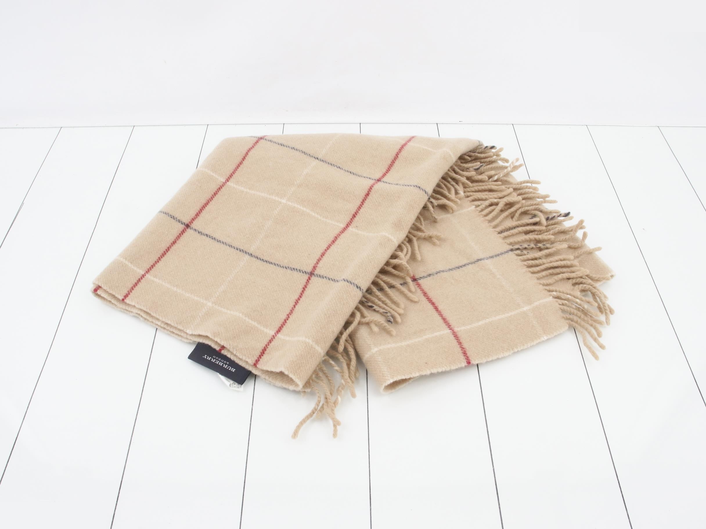 Nova Check Scarf — view 3