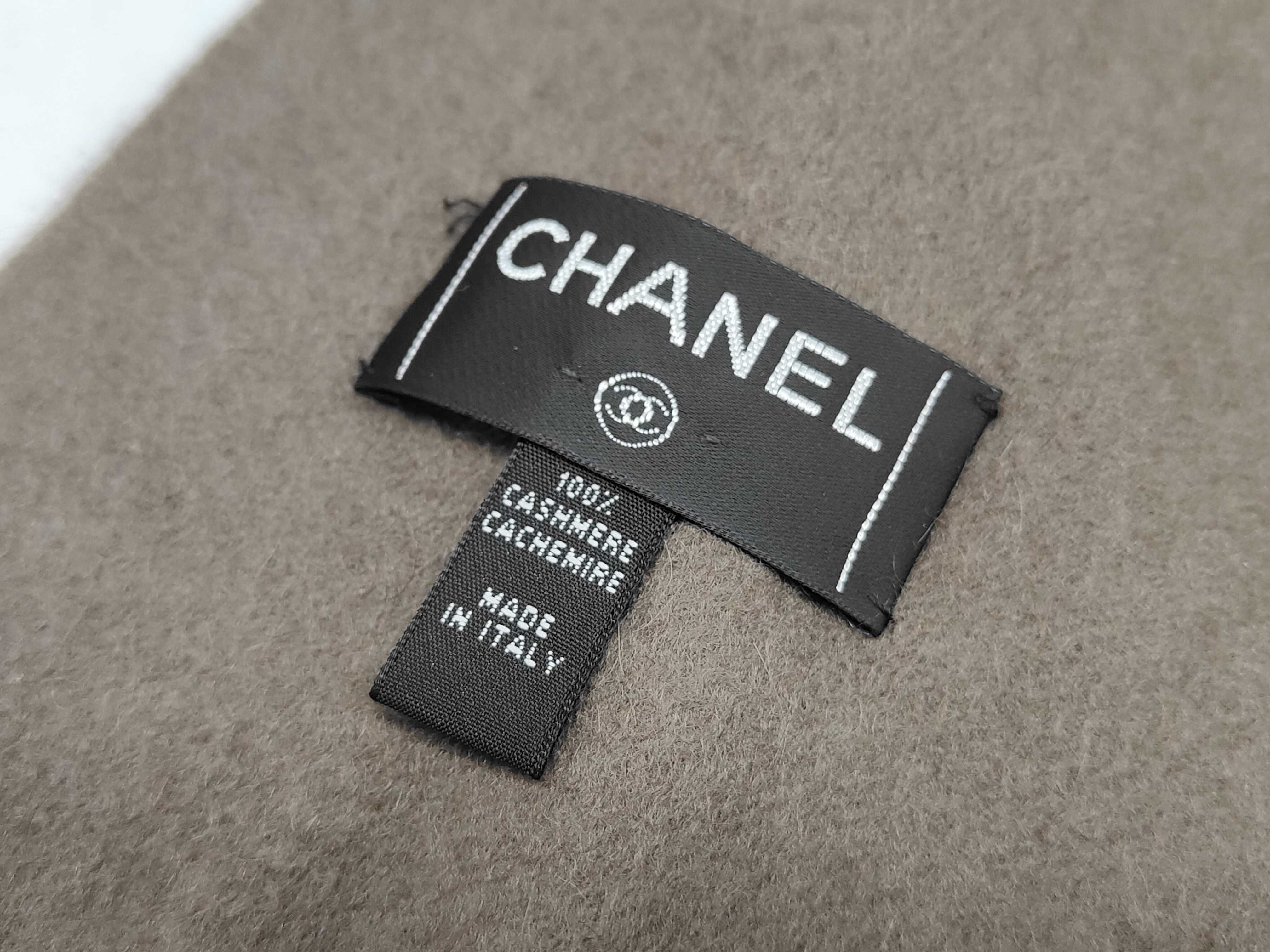scarf and other accessories — view 6