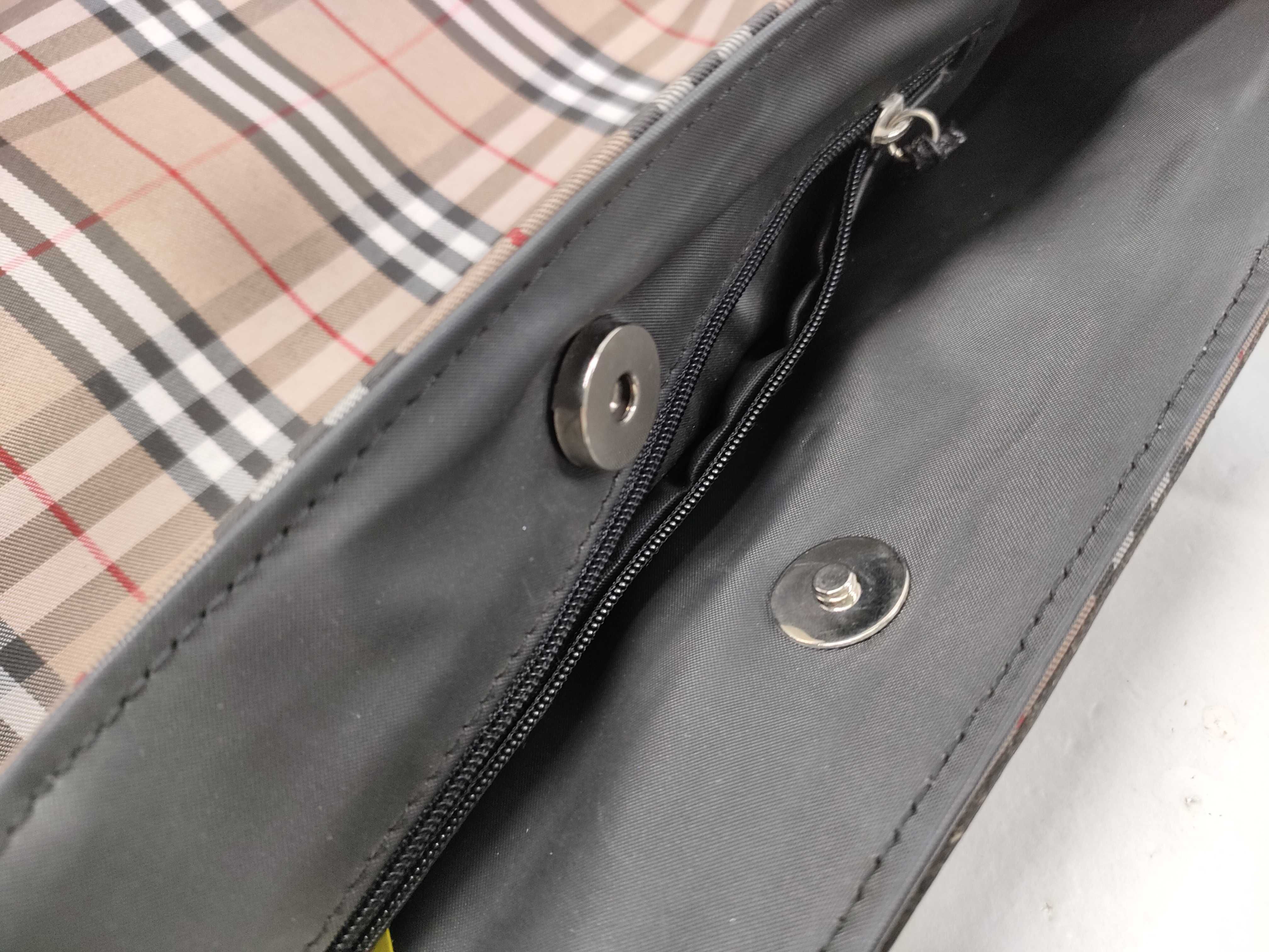 Nova Check Tote Bag — view 9