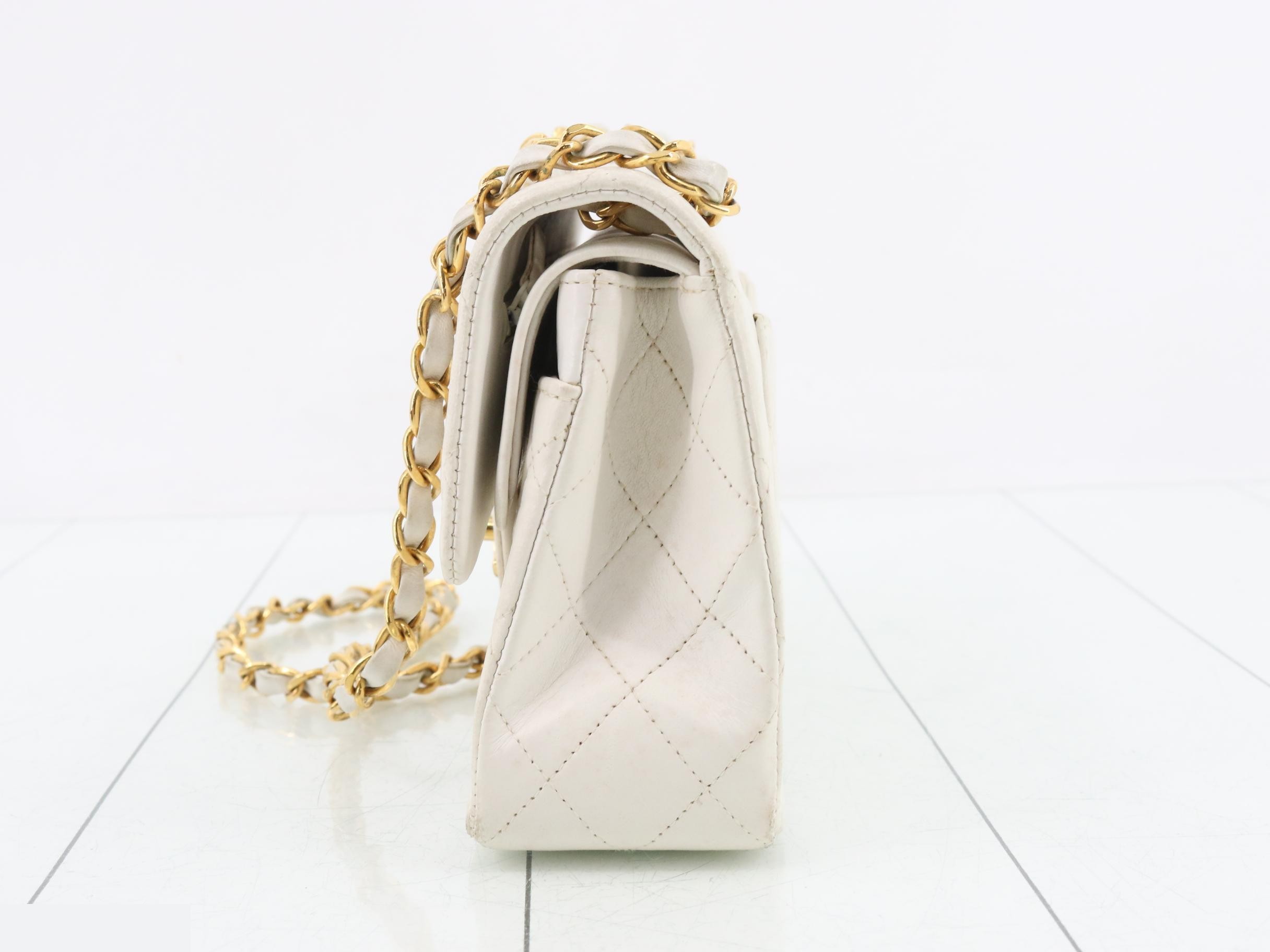 Matelassé (bag) - Shoulder bag — view 3