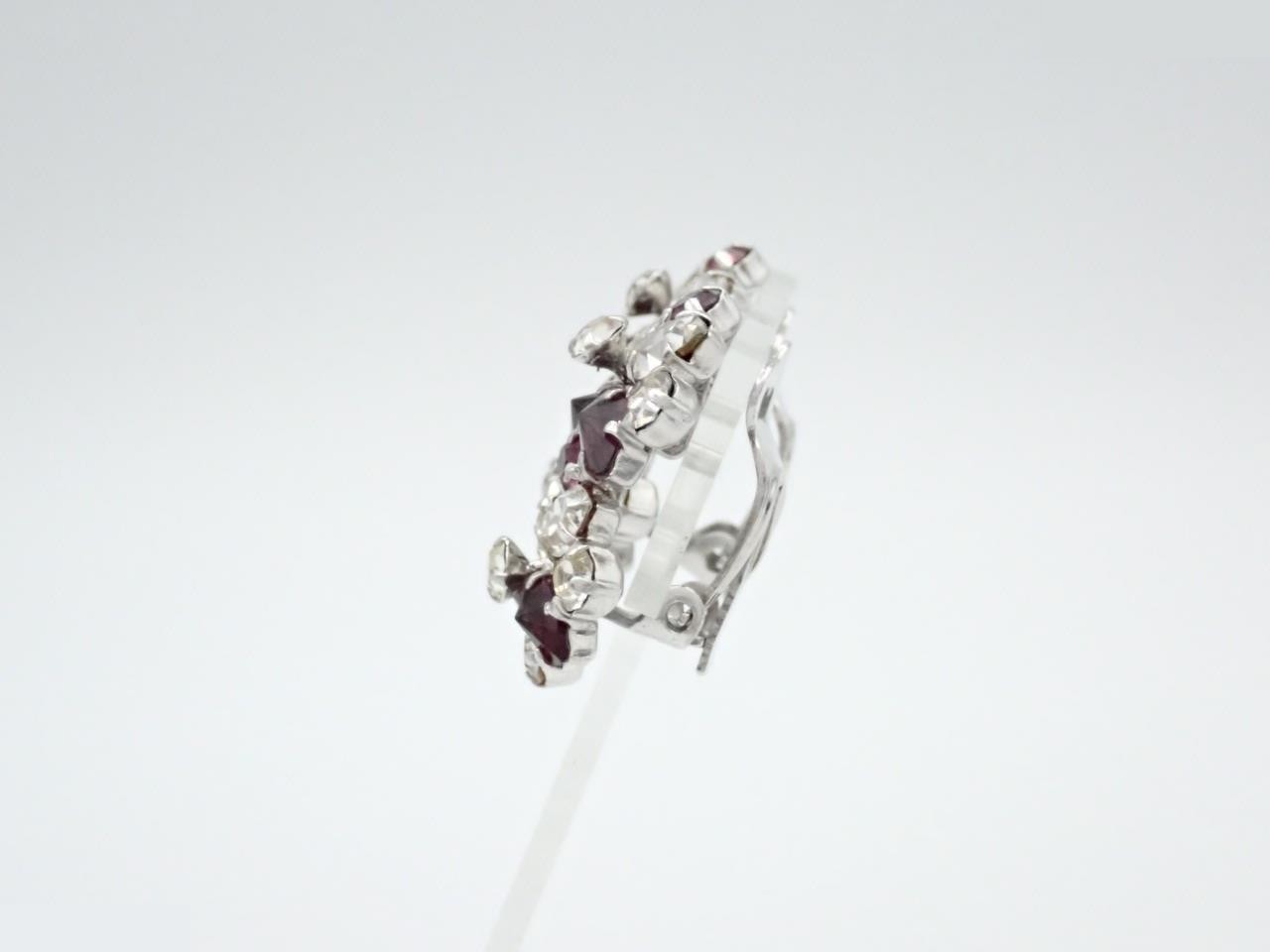 Flower stone precious metal earrings — view 3