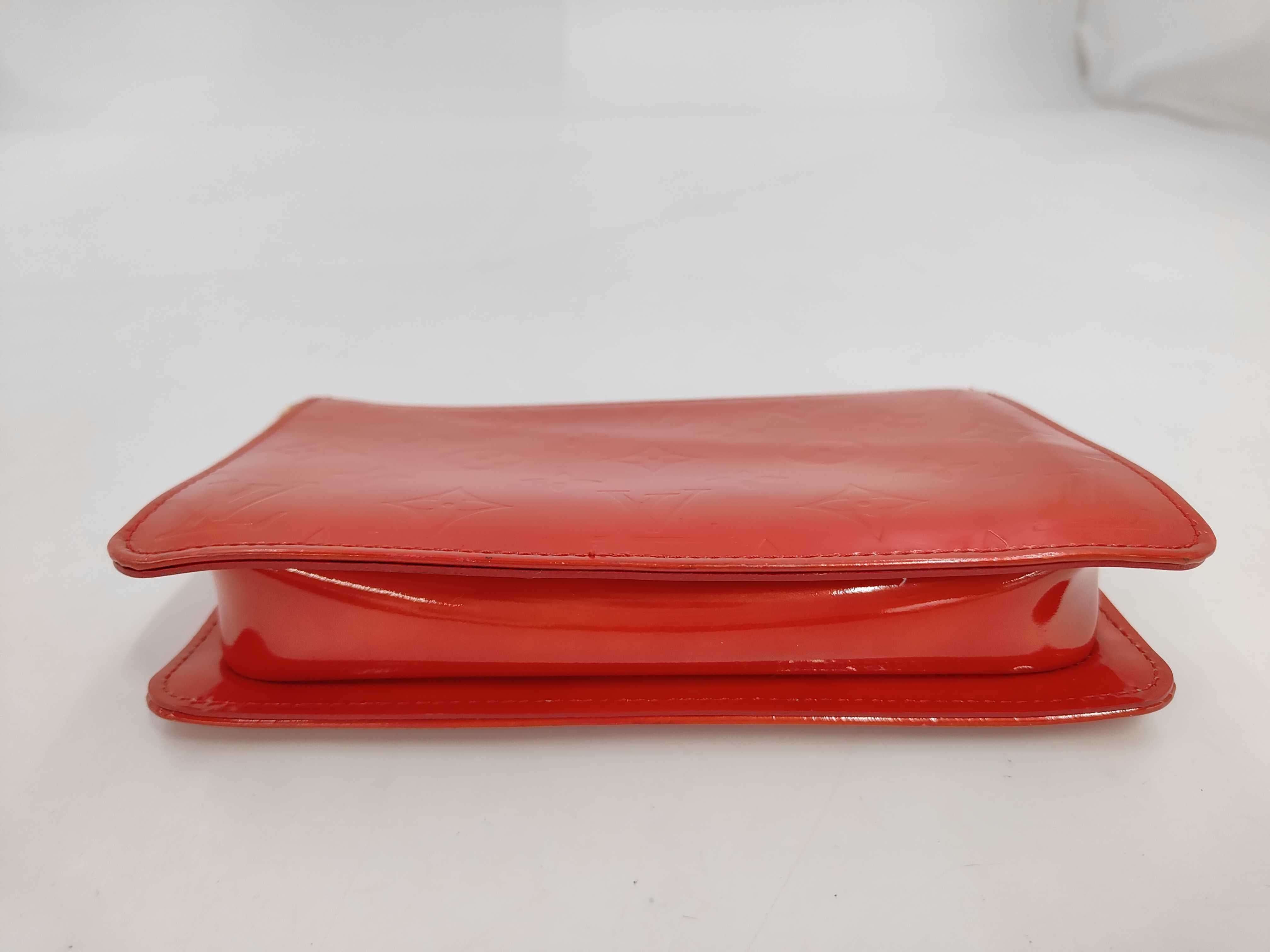 Vernis Louis Vuitton Vernis Lexington Rouge Wallet — view 3