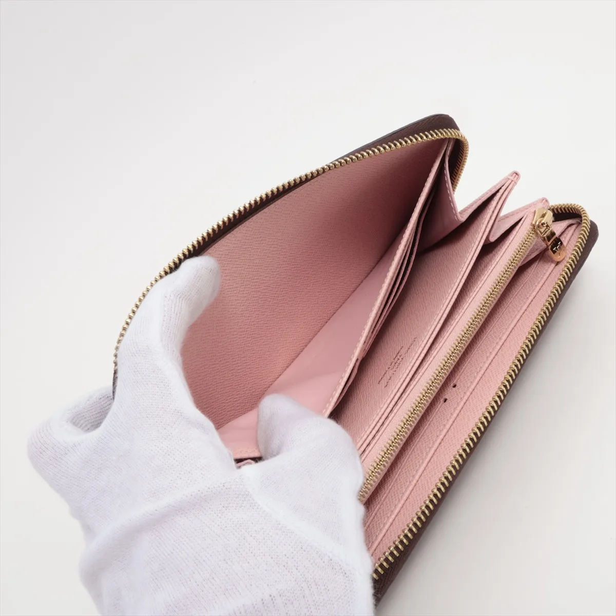 Monogram Zippy Wallet M41894 Rose Valerine Round Zip Wallet RFID Reactive — view 4