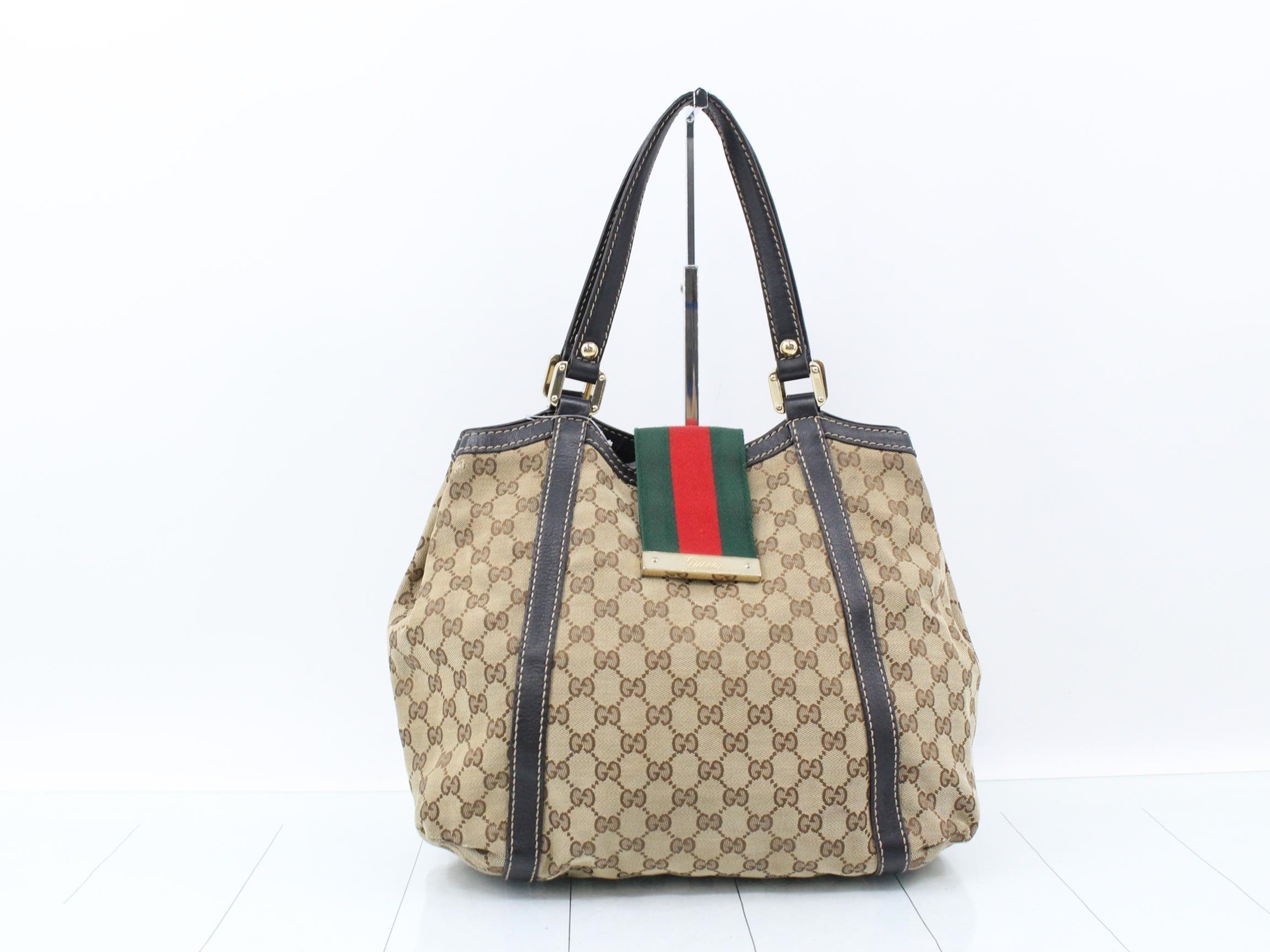 GG Canvas Sherry Shoulder Bag