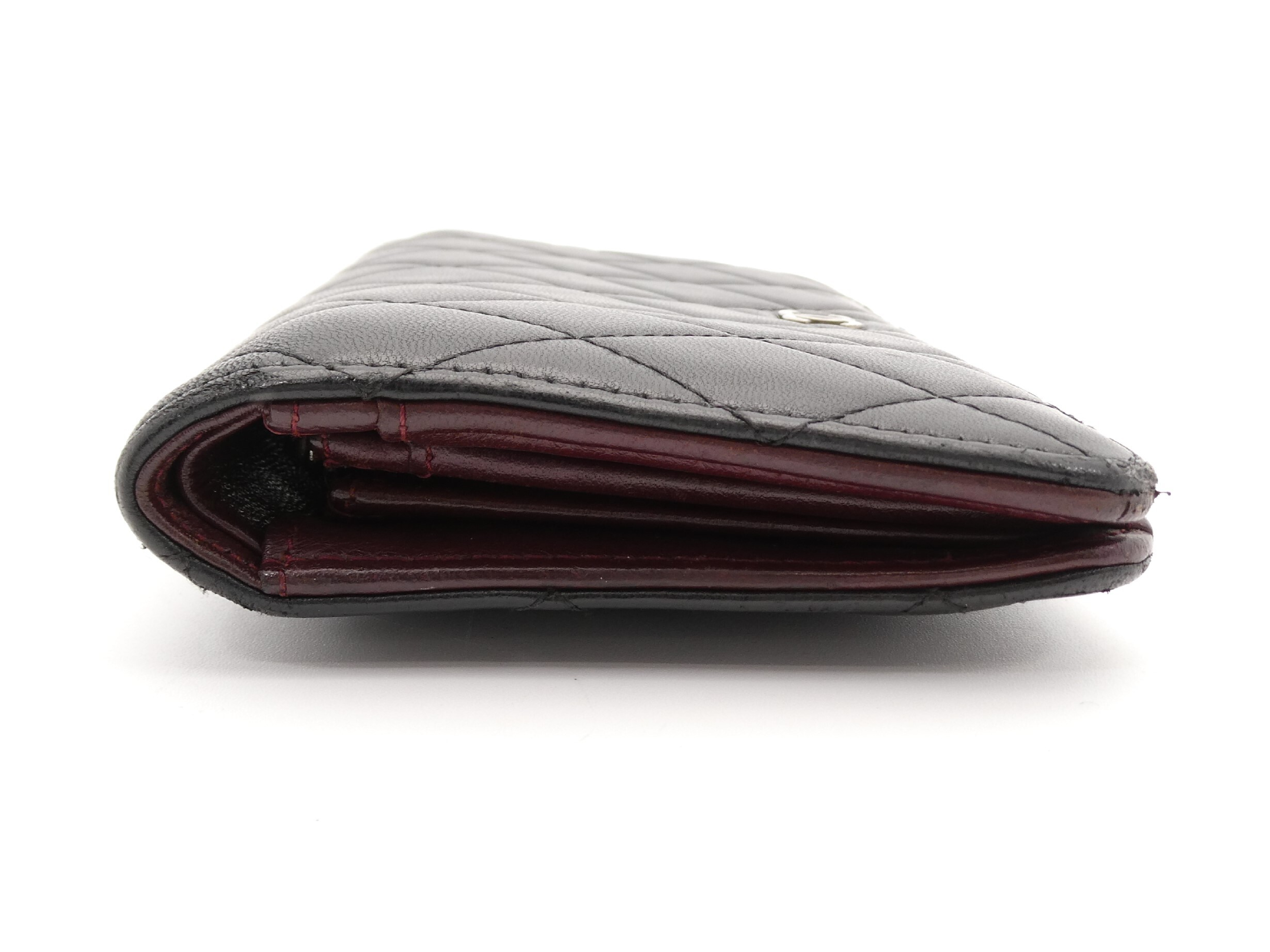 Matelassé Coco Mark Bi-fold Long Wallet — view 4
