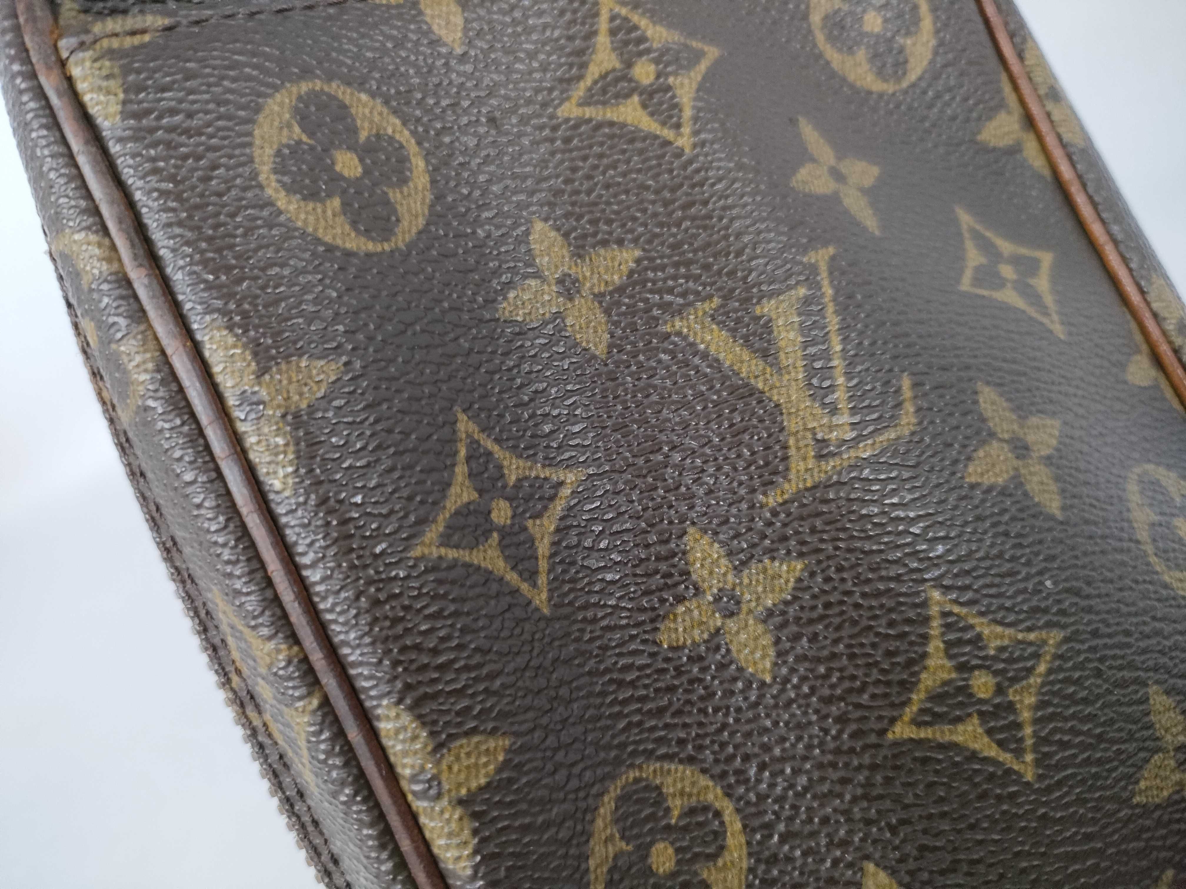 Monogram Pochette Ganju M51870 Shoulder Bag — view 15